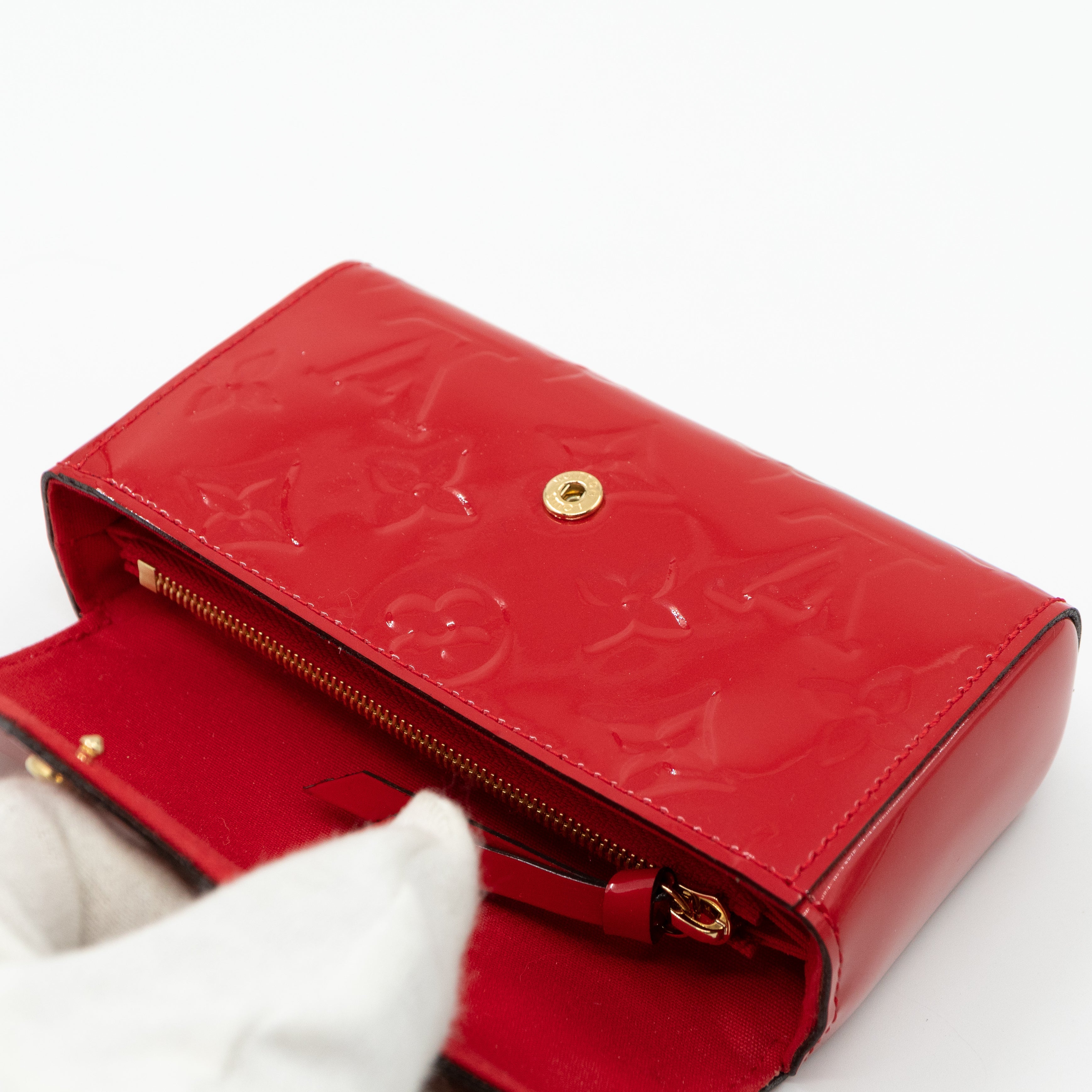 Lucie Pouch Vernis Cherry