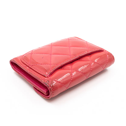 Classic Flap Card Case Rose Patent Leather