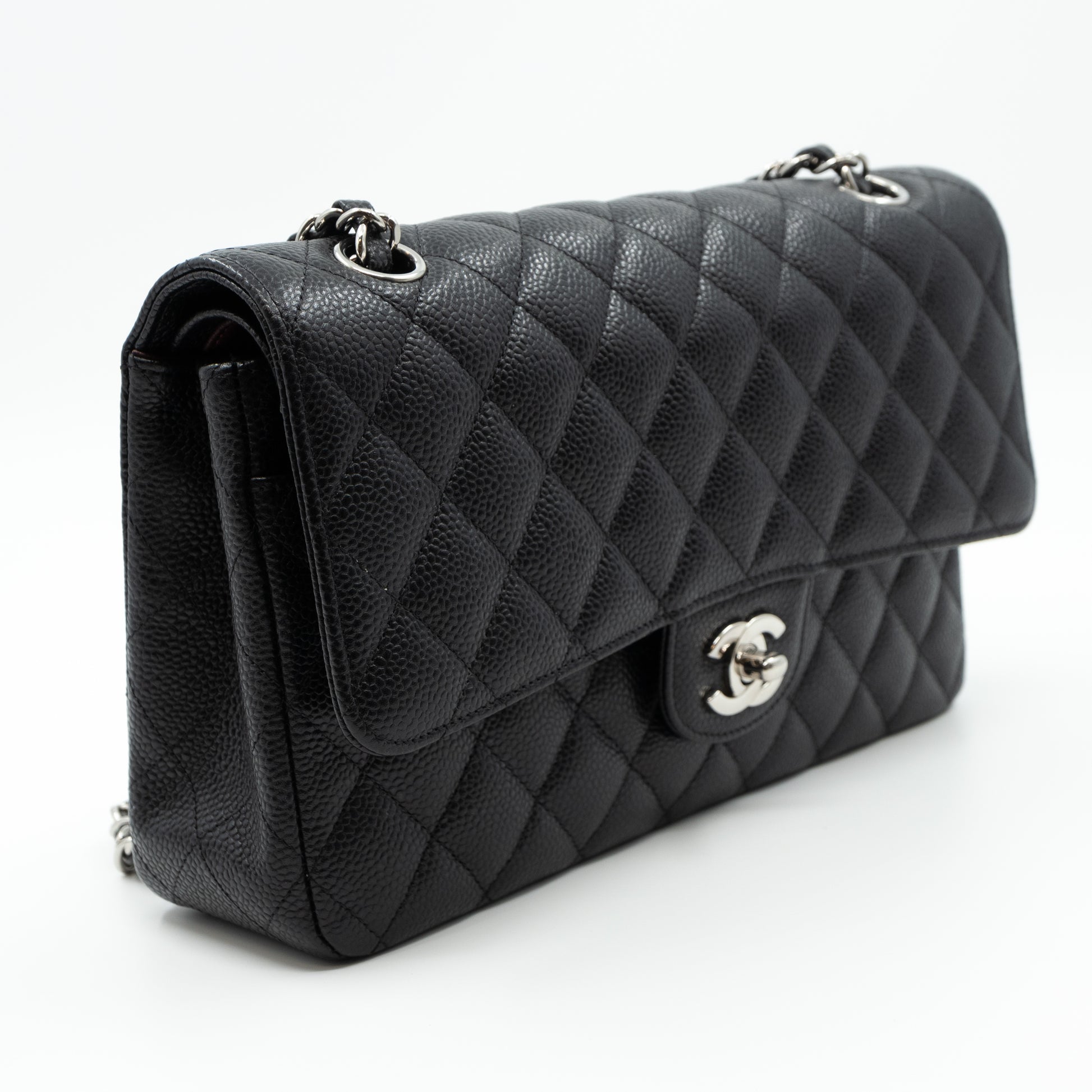 Chanel – Chanel Classic Double Flap Medium Black Caviar Silver – Queen  Station