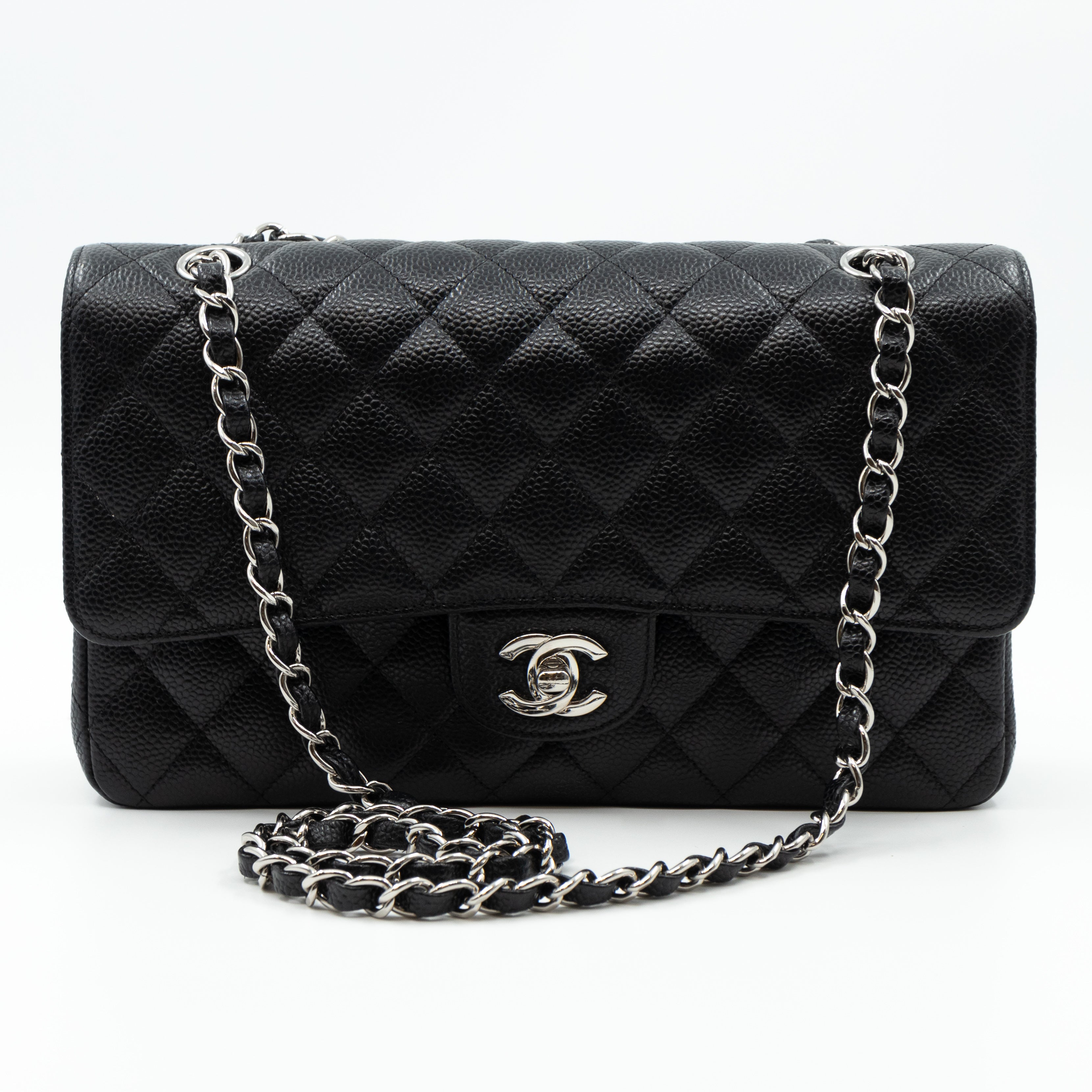 Chanel classic flap hot sale medium caviar silver hardware