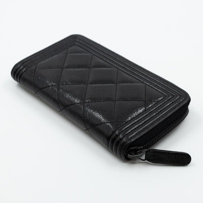 Medium Zipped Boy Wallet So Black