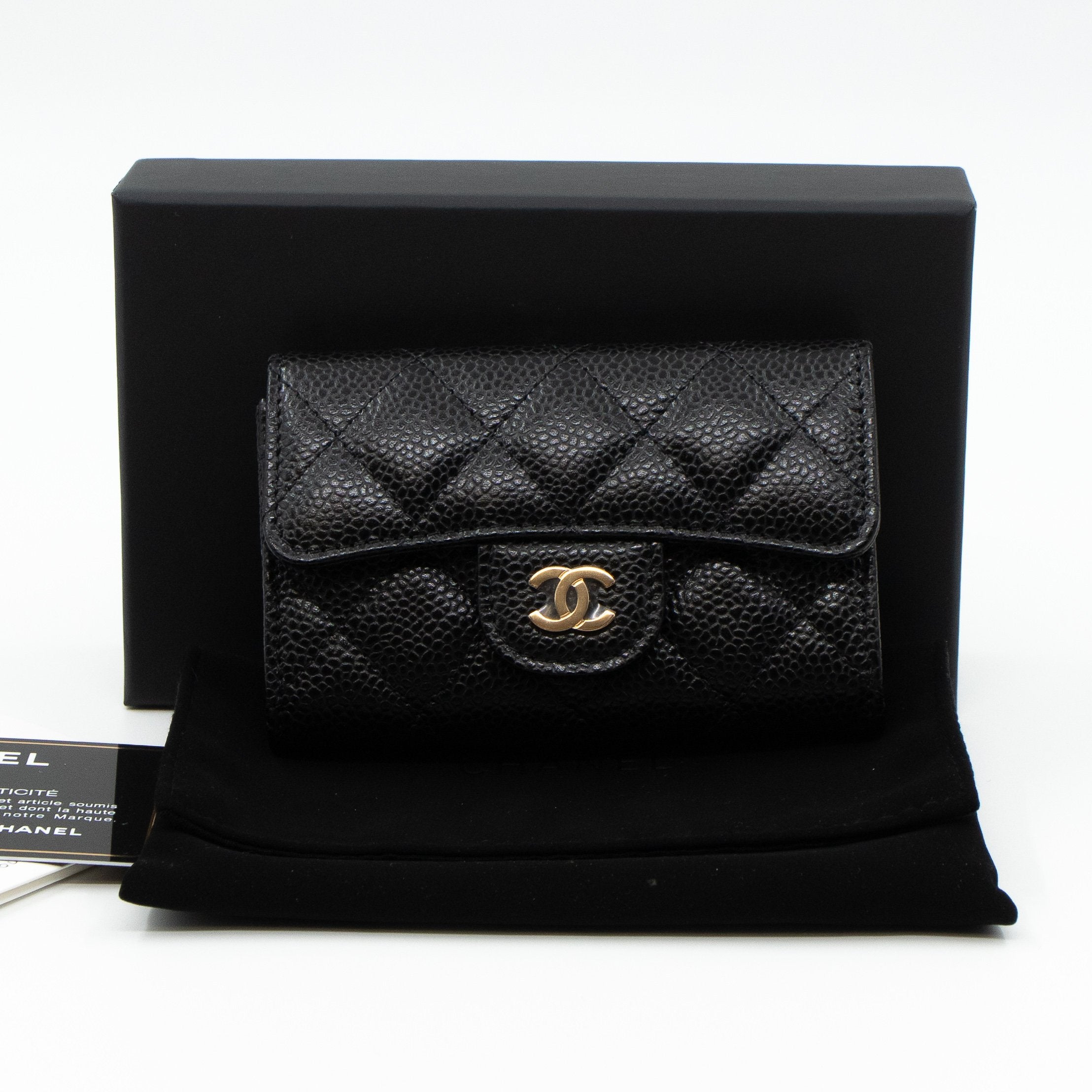 Chanel Classic Flap Card Case Black Caviar Gold – Queen Station