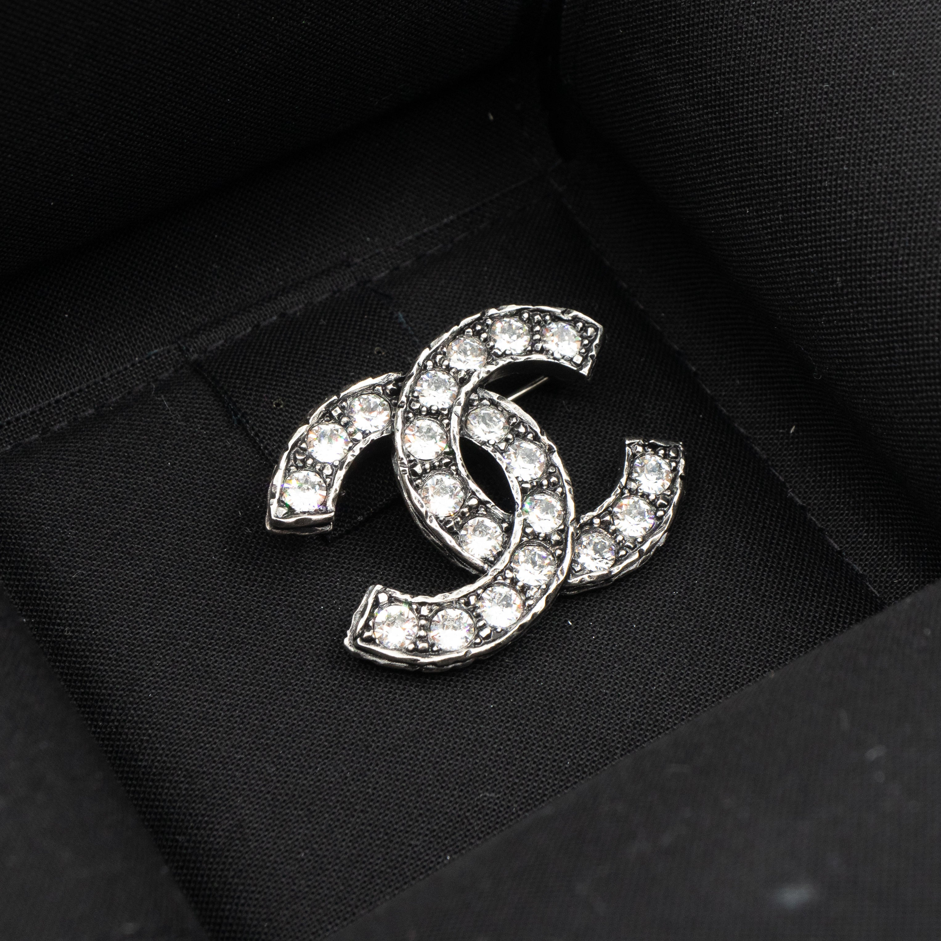 CC Brooch Crystal Ruthenium