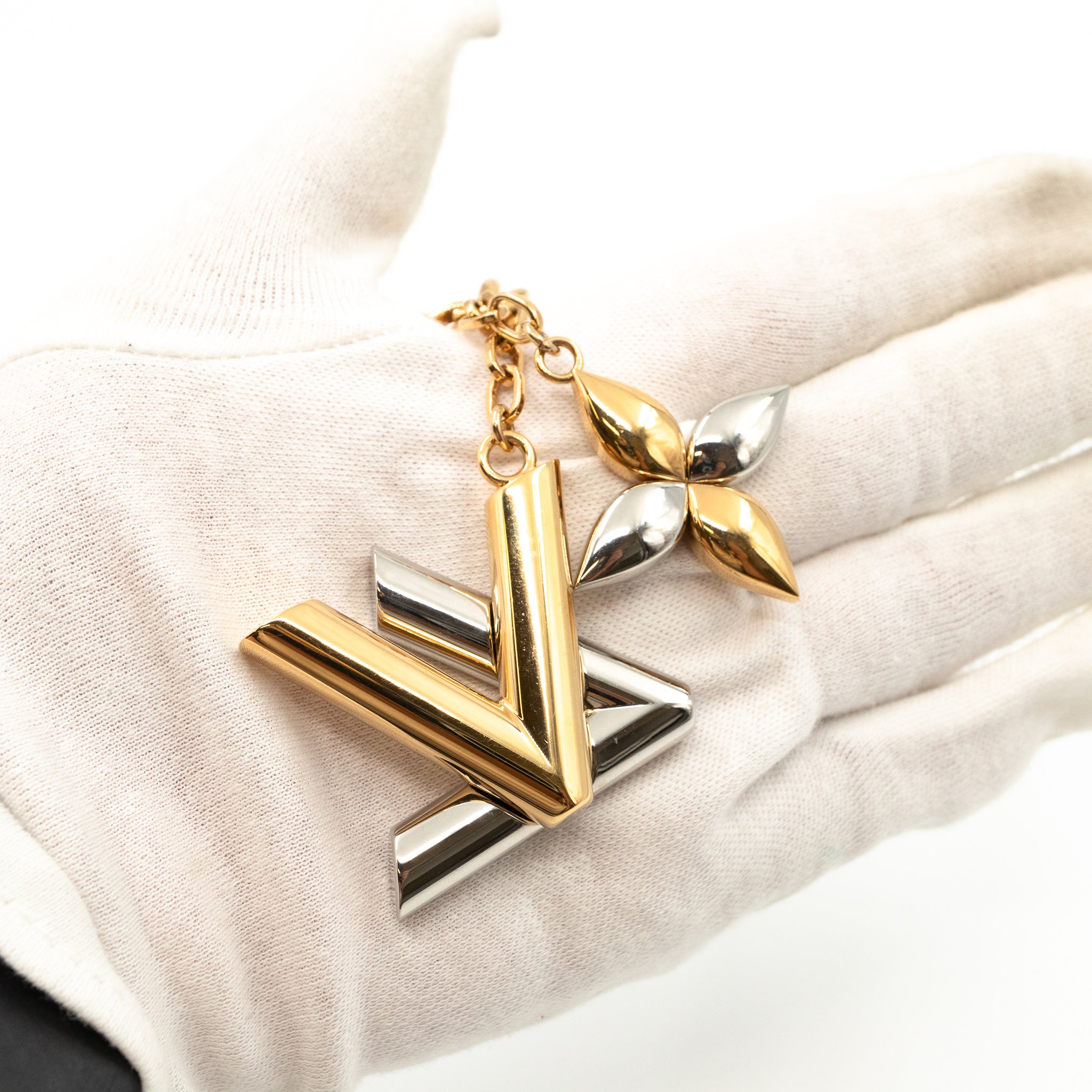 Twist Bag Charm