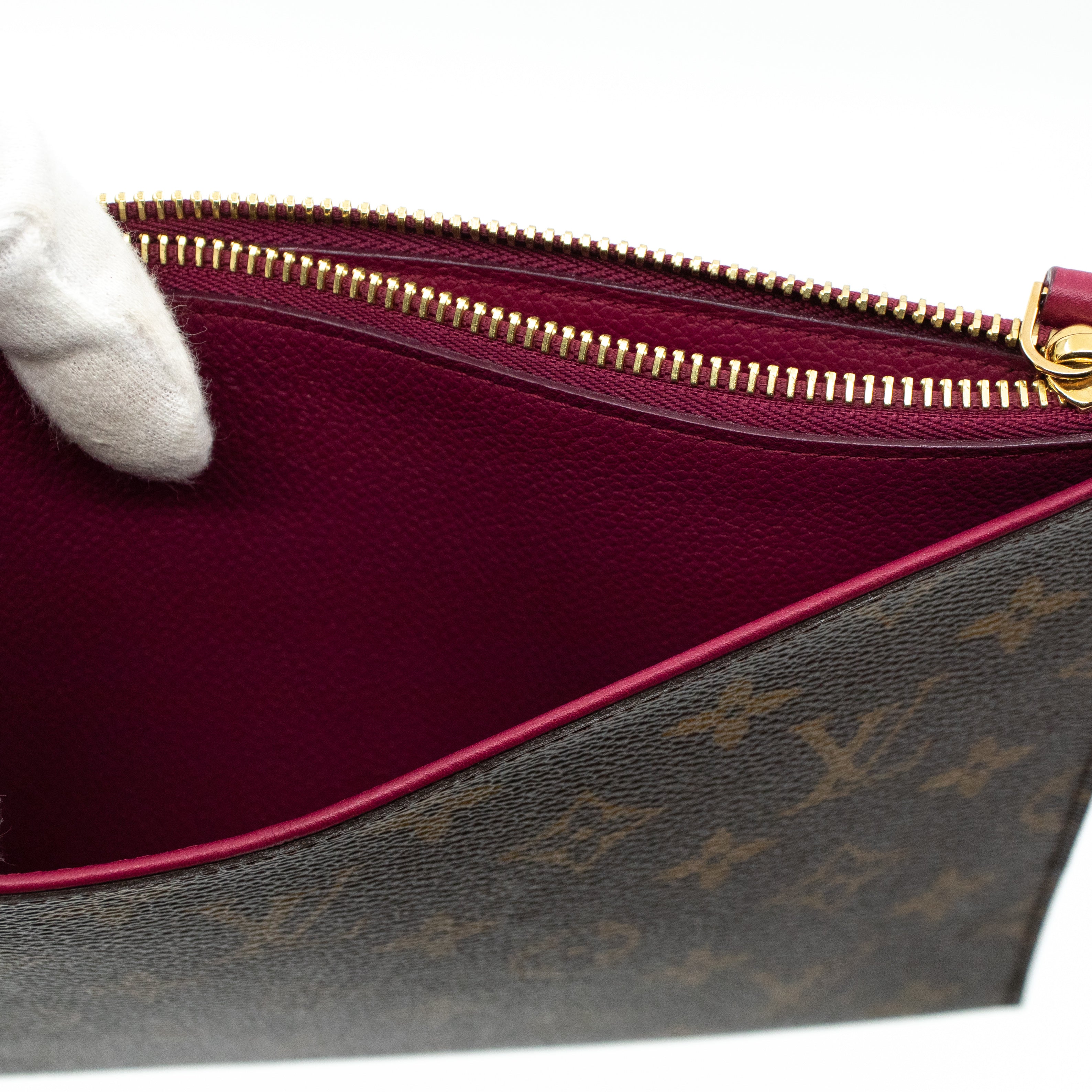 Pochette Pallas Monogram Aurore