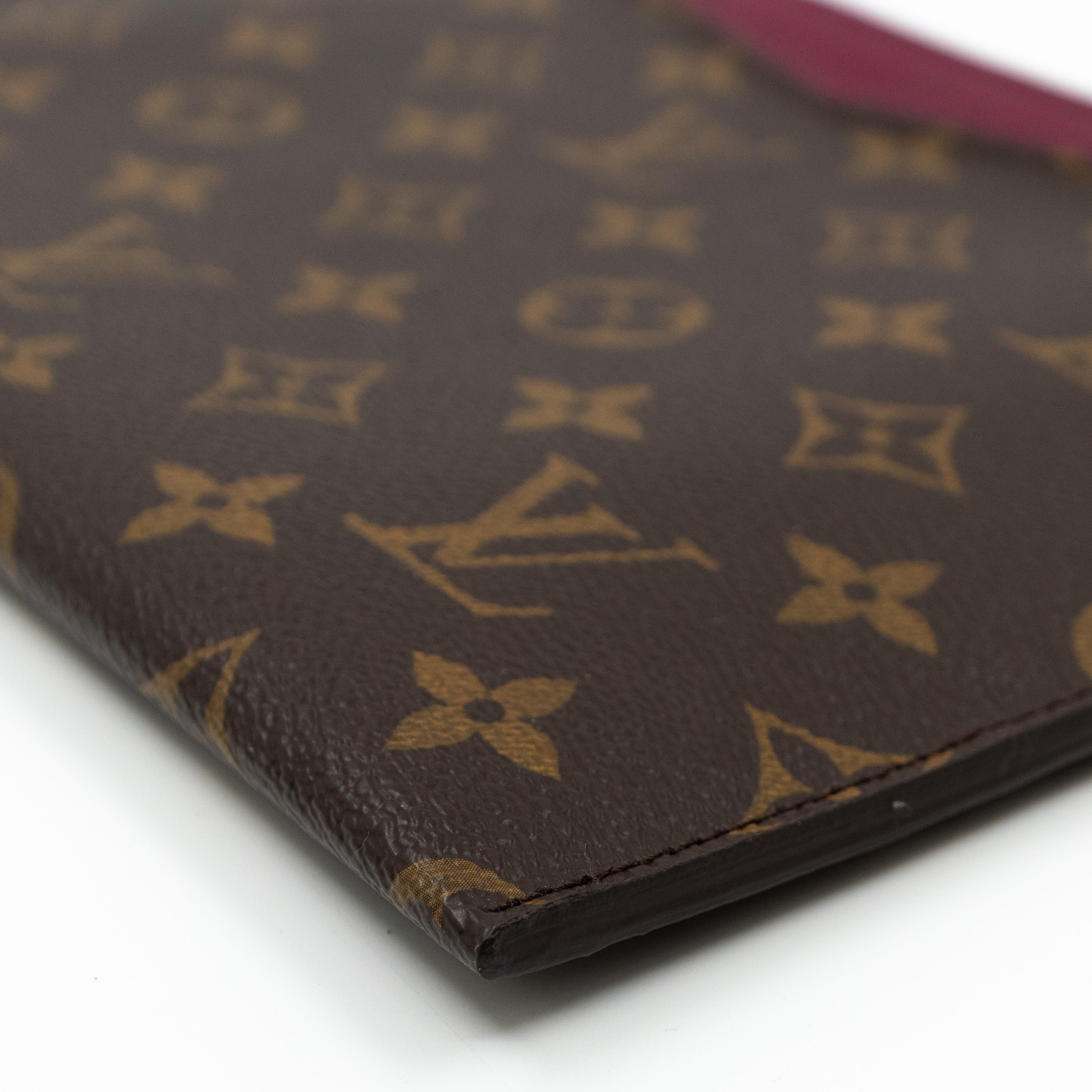 Pochette Pallas Monogram Aurore
