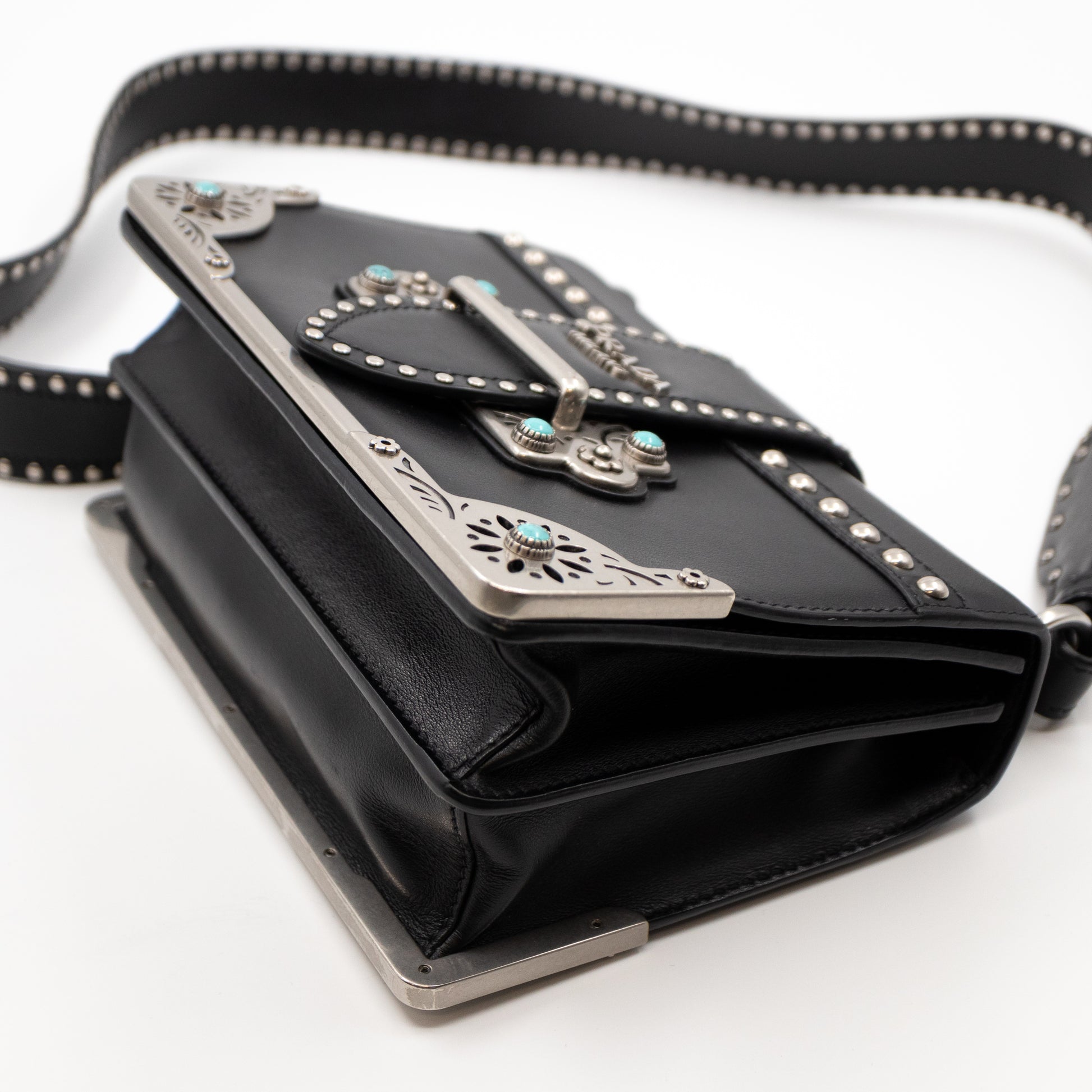 Prada Cahier Shoulder Bag Black Leather ref.527154 - Joli Closet