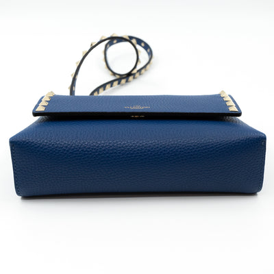 Rockstud Crossbody Pouch Blue Leather