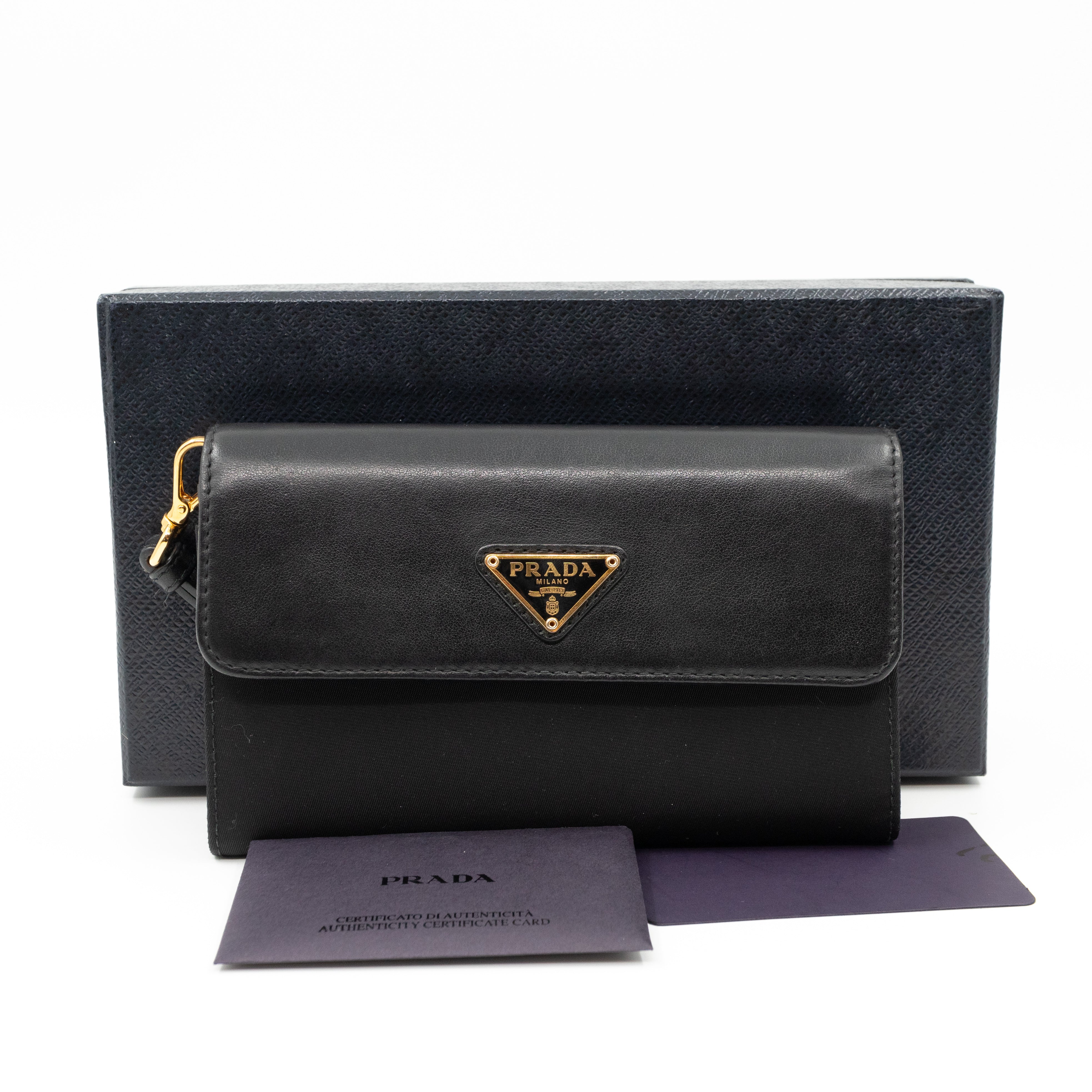 Leather Flap Nylon Wristlet Wallet Black