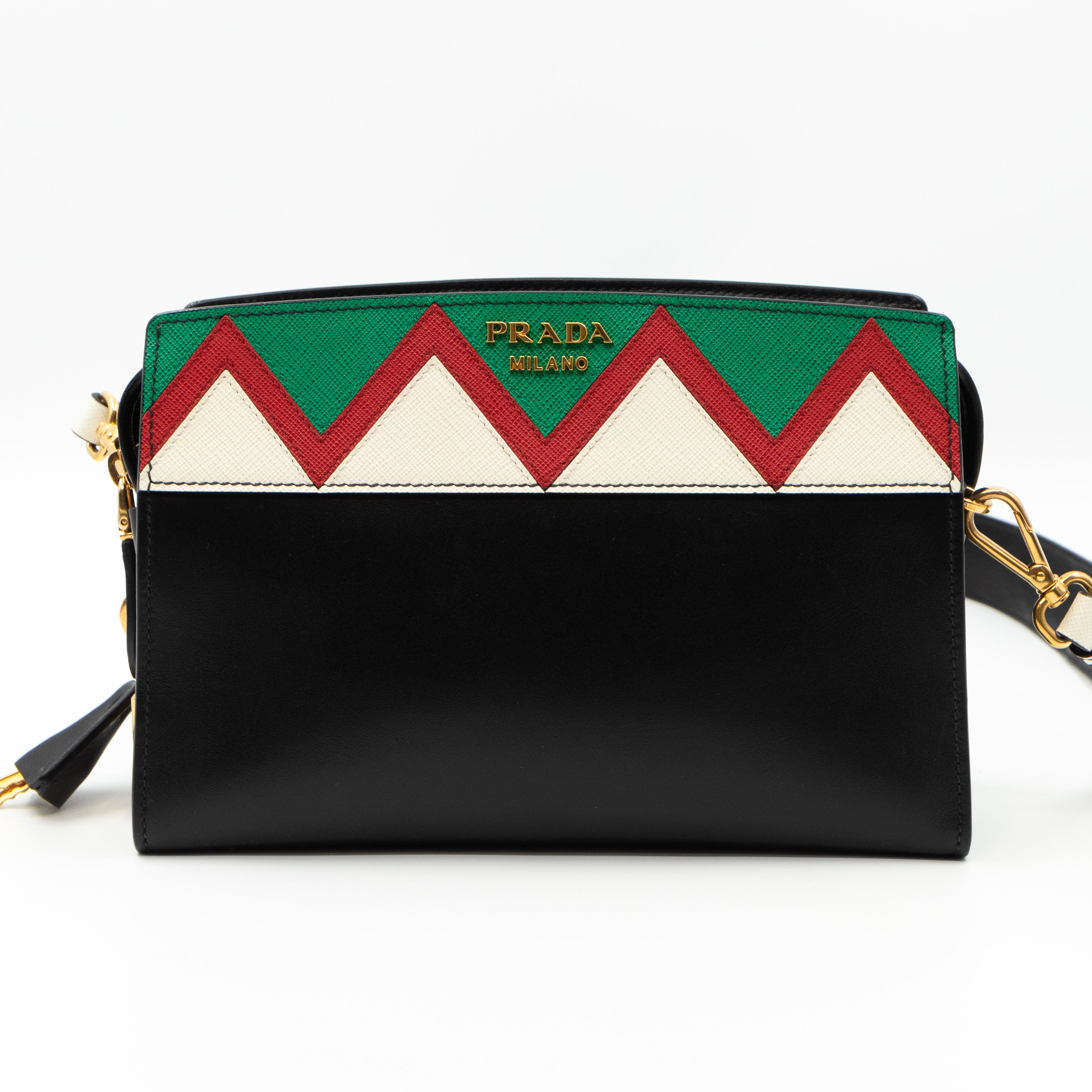 Esplanade Shoulder Bag Greche Black Leather