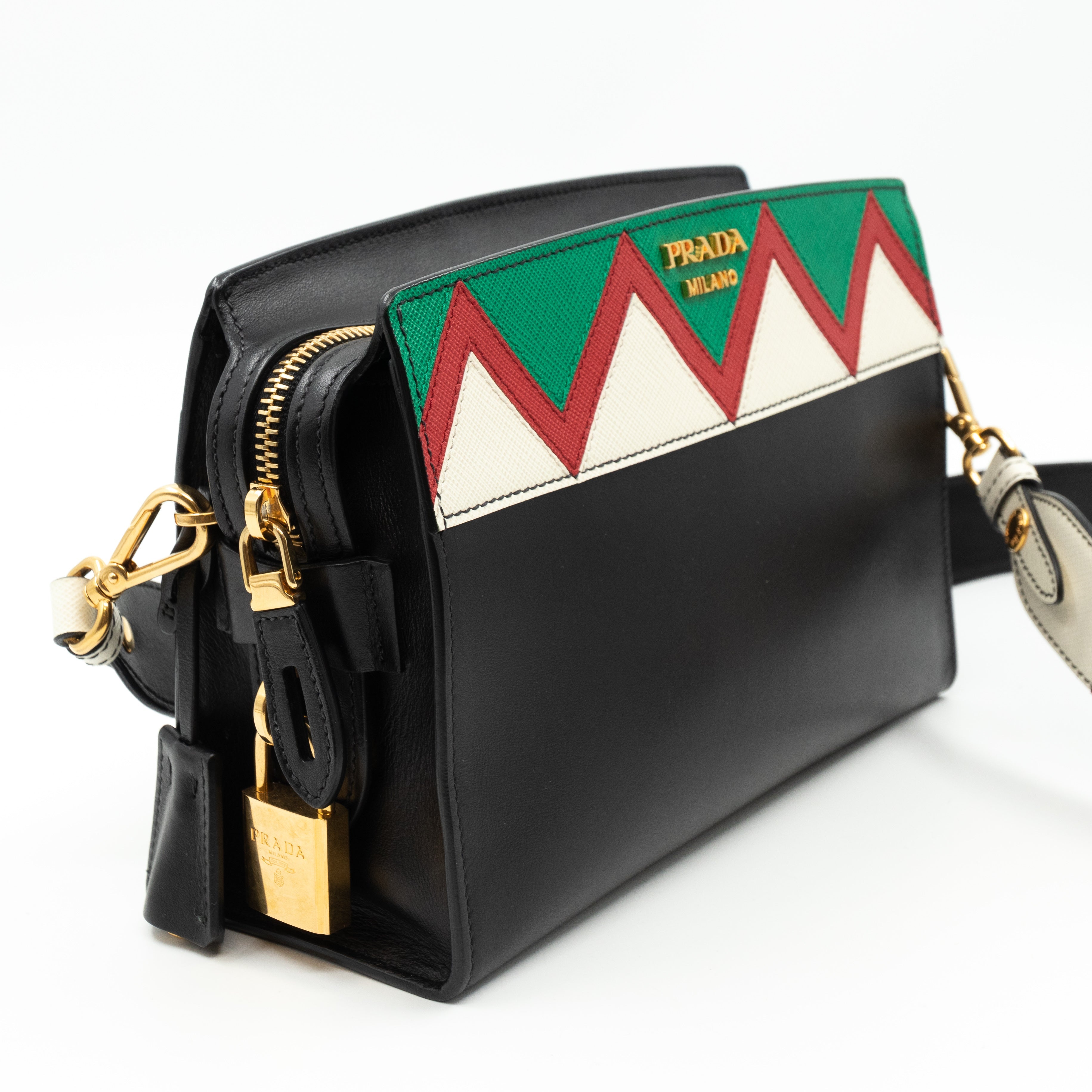 Esplanade Shoulder Bag Greche Black Leather
