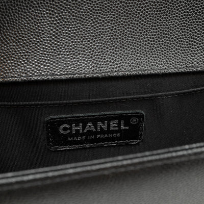 Boy Bag Old Medium Black Caviar Ruthenium