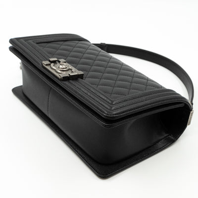 Boy Bag Old Medium Black Caviar Ruthenium