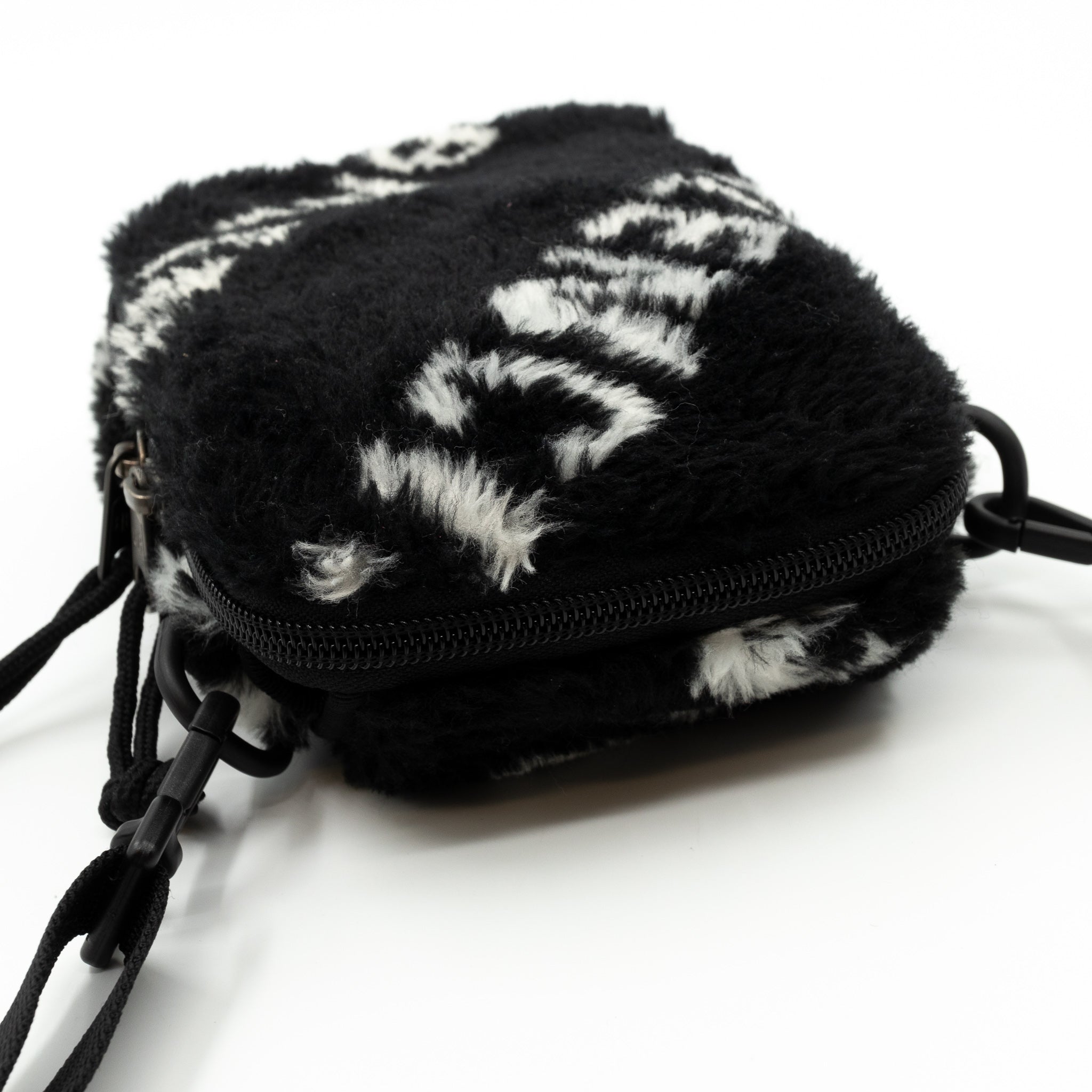 Explorer Crossbody Pouch Black Faux Fur