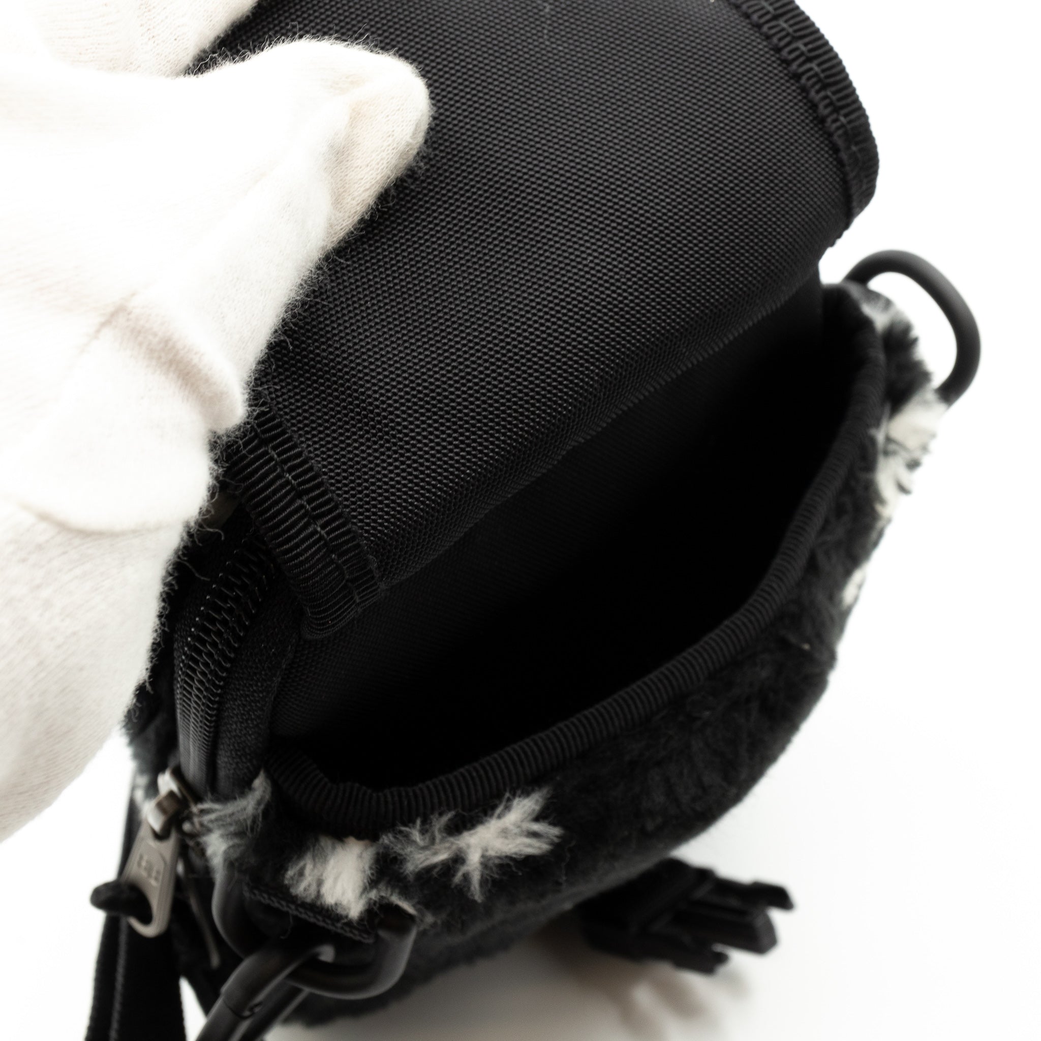 Explorer Crossbody Pouch Black Faux Fur