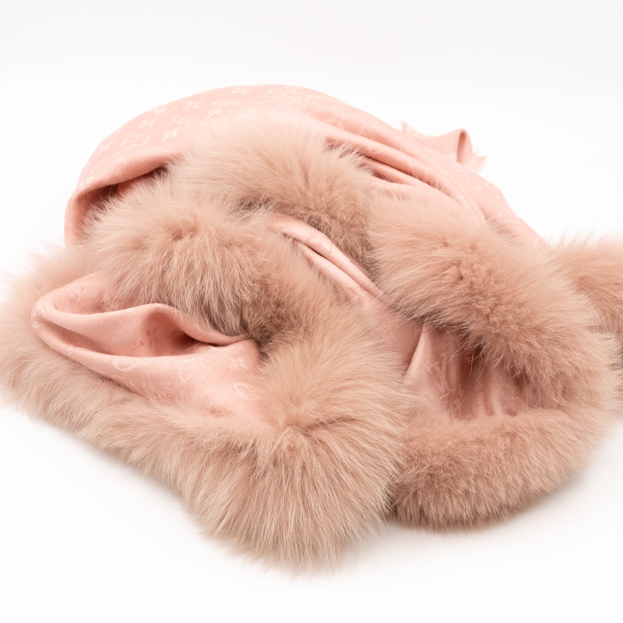 Monogram V Fur Shawl Nude