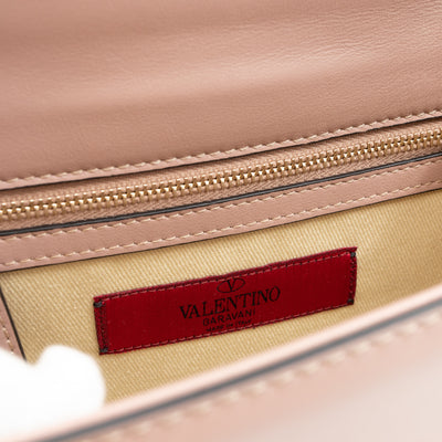 Small Glam Lock Rockstud Flap Bag Nude