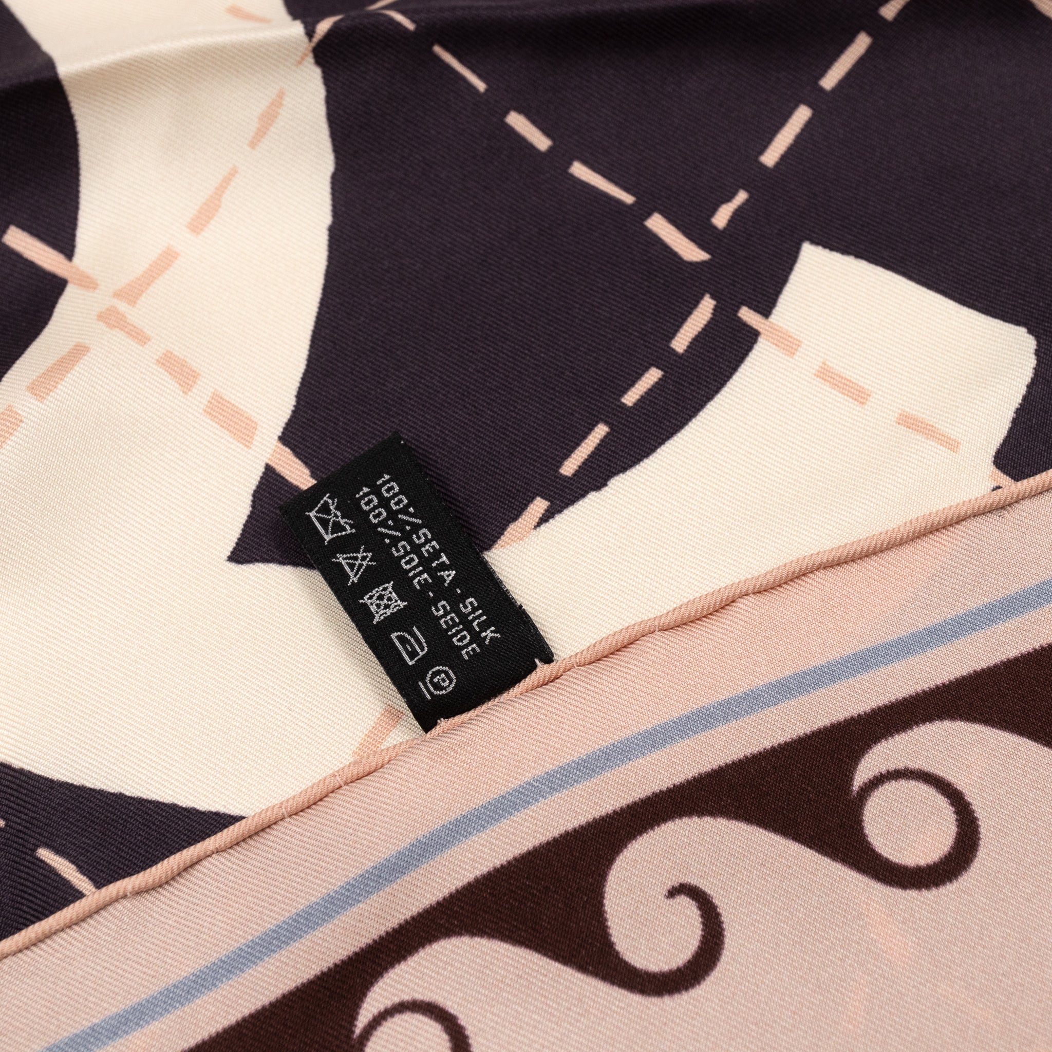 CC Silk Square Rose Beige & Blue