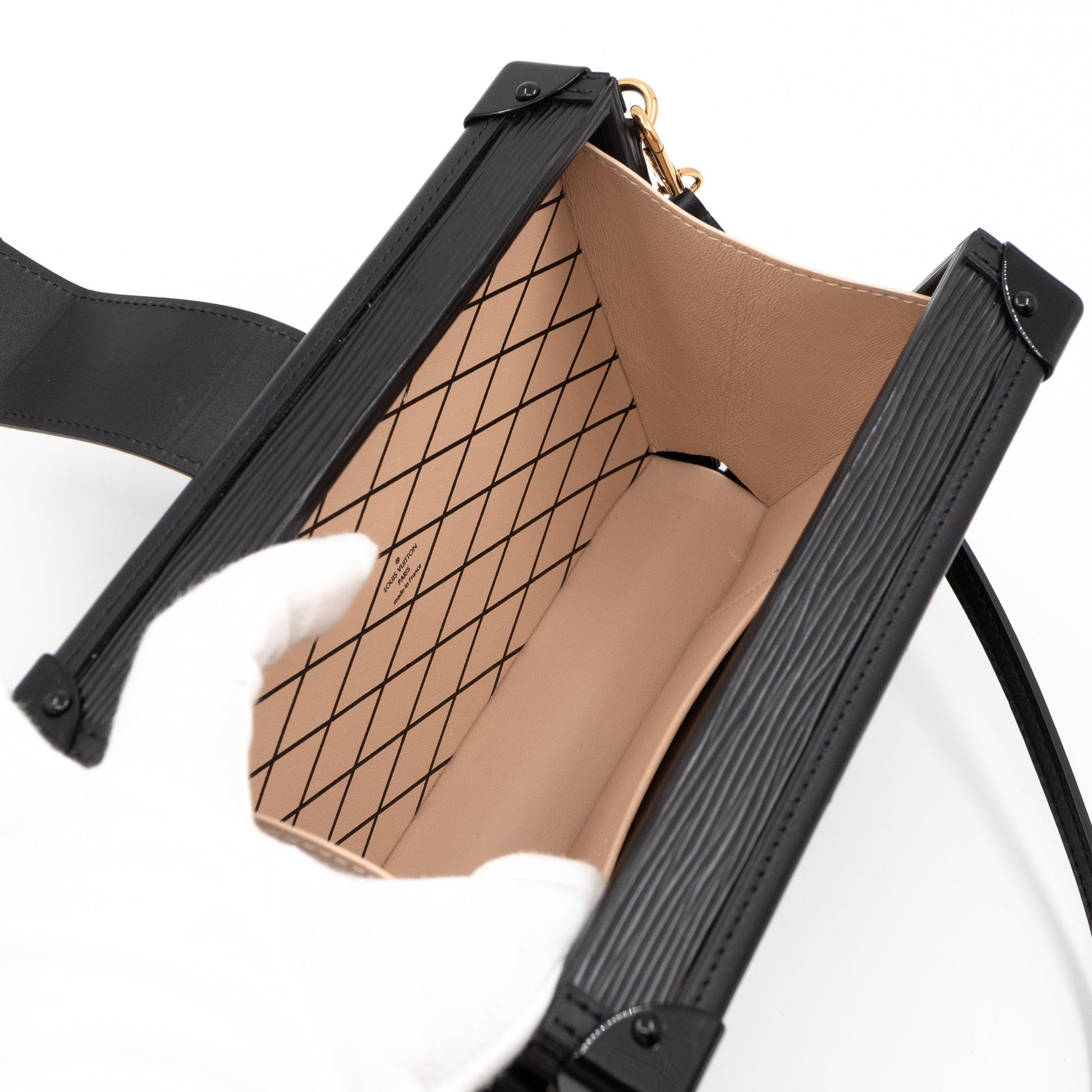 Replica Louis Vuitton Petite Malle Bag In Black Epi Leather M5001N BLV205  for Sale