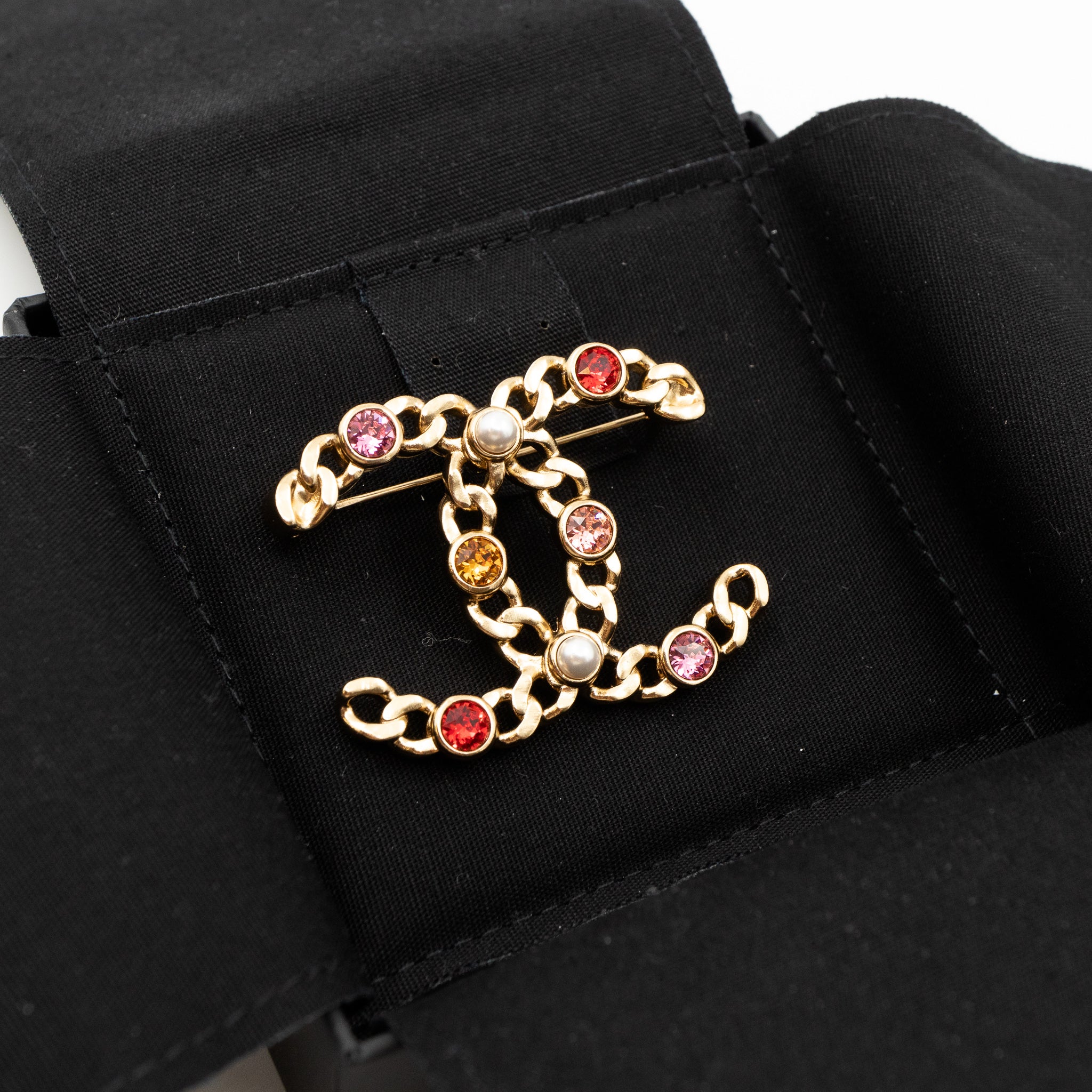 CC Chain Link Colorful Brooch
