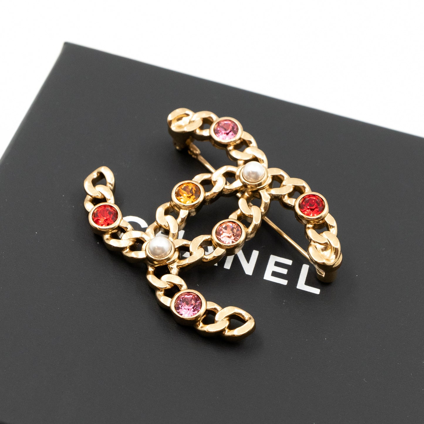 CC Chain Link Colorful Brooch