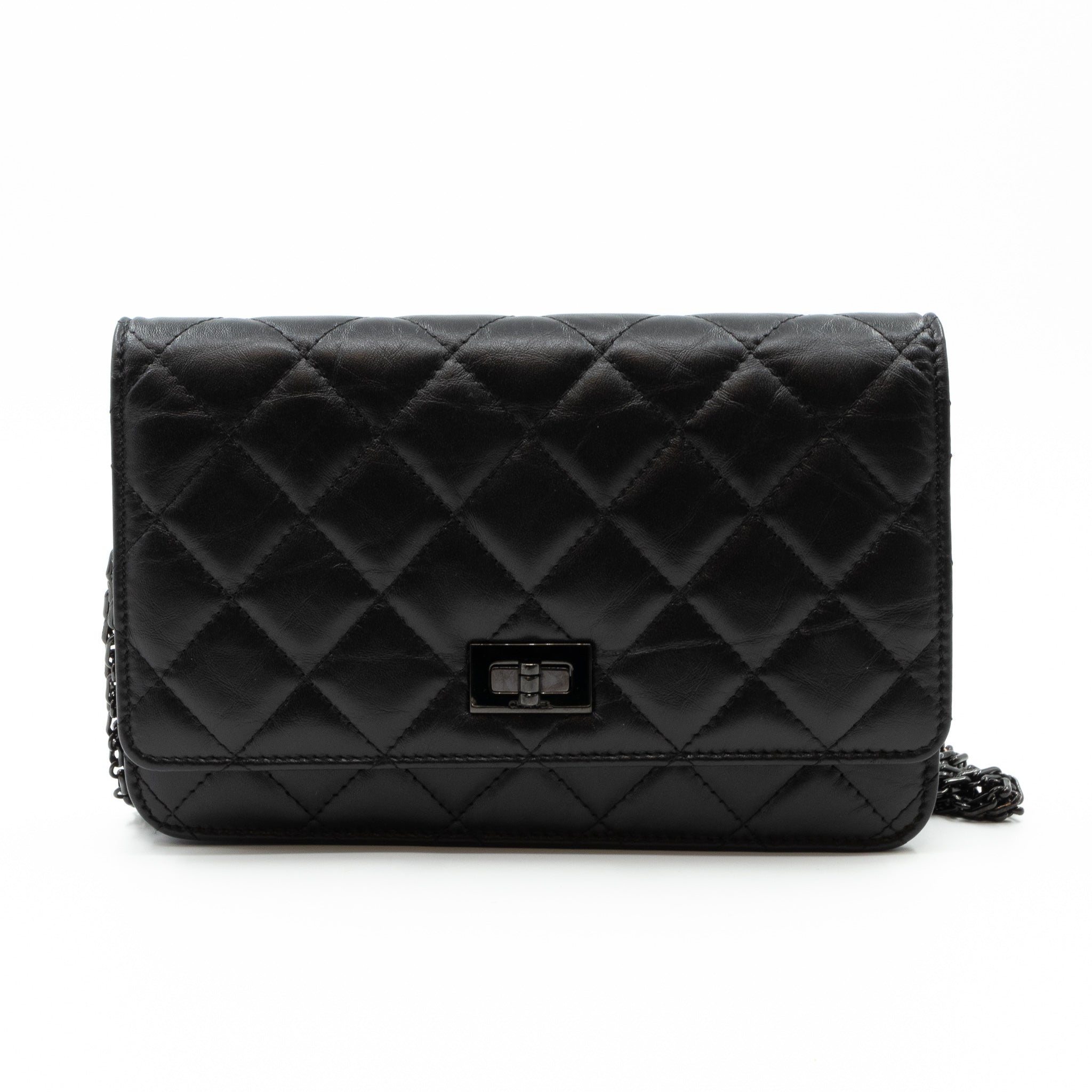 Chanel reissue woc online so black