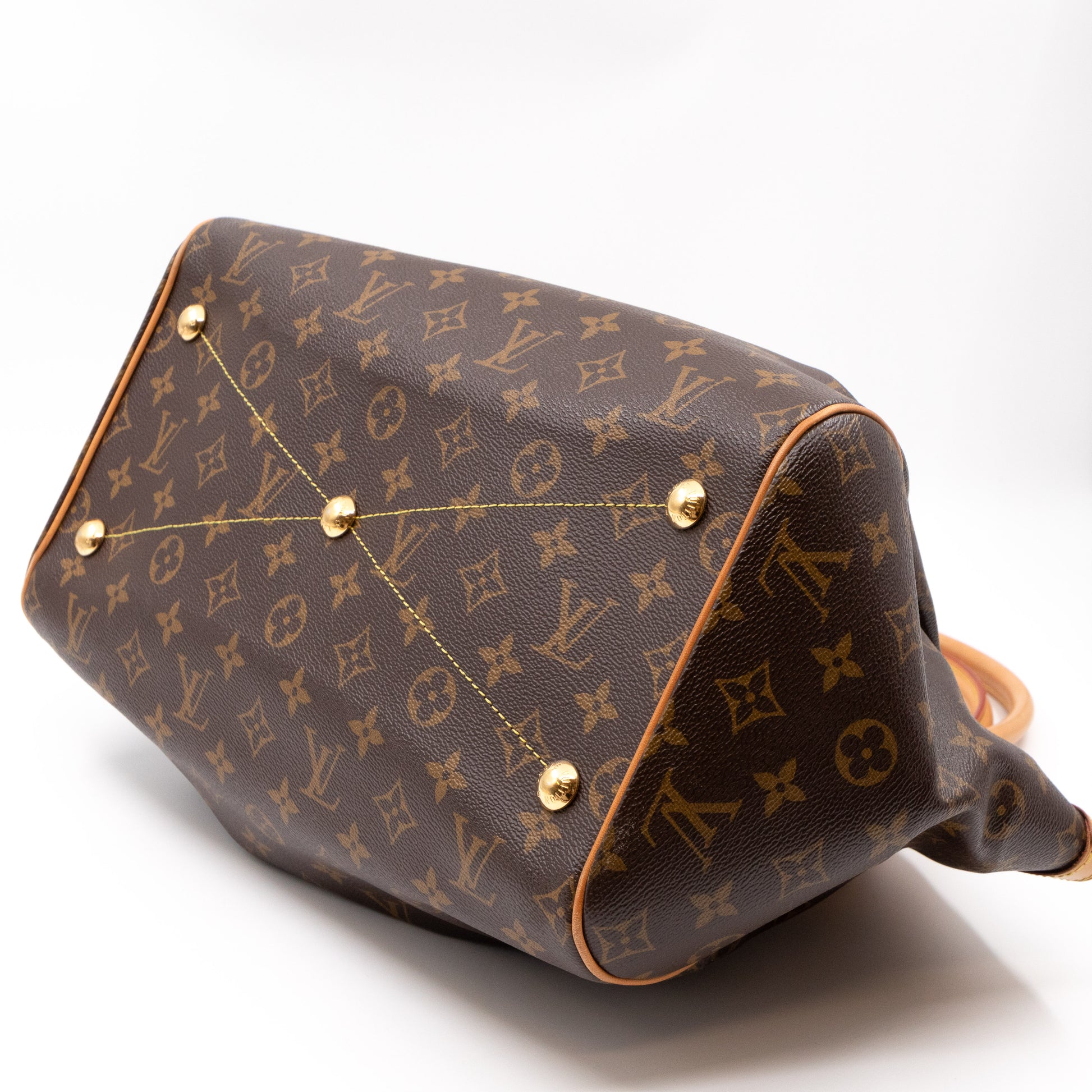 Louis Vuitton Monogram Tivoli GM Shoulder Handbag (SRX