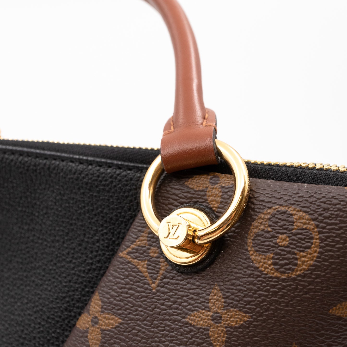 V Tote MM Monogram Noir Caramel