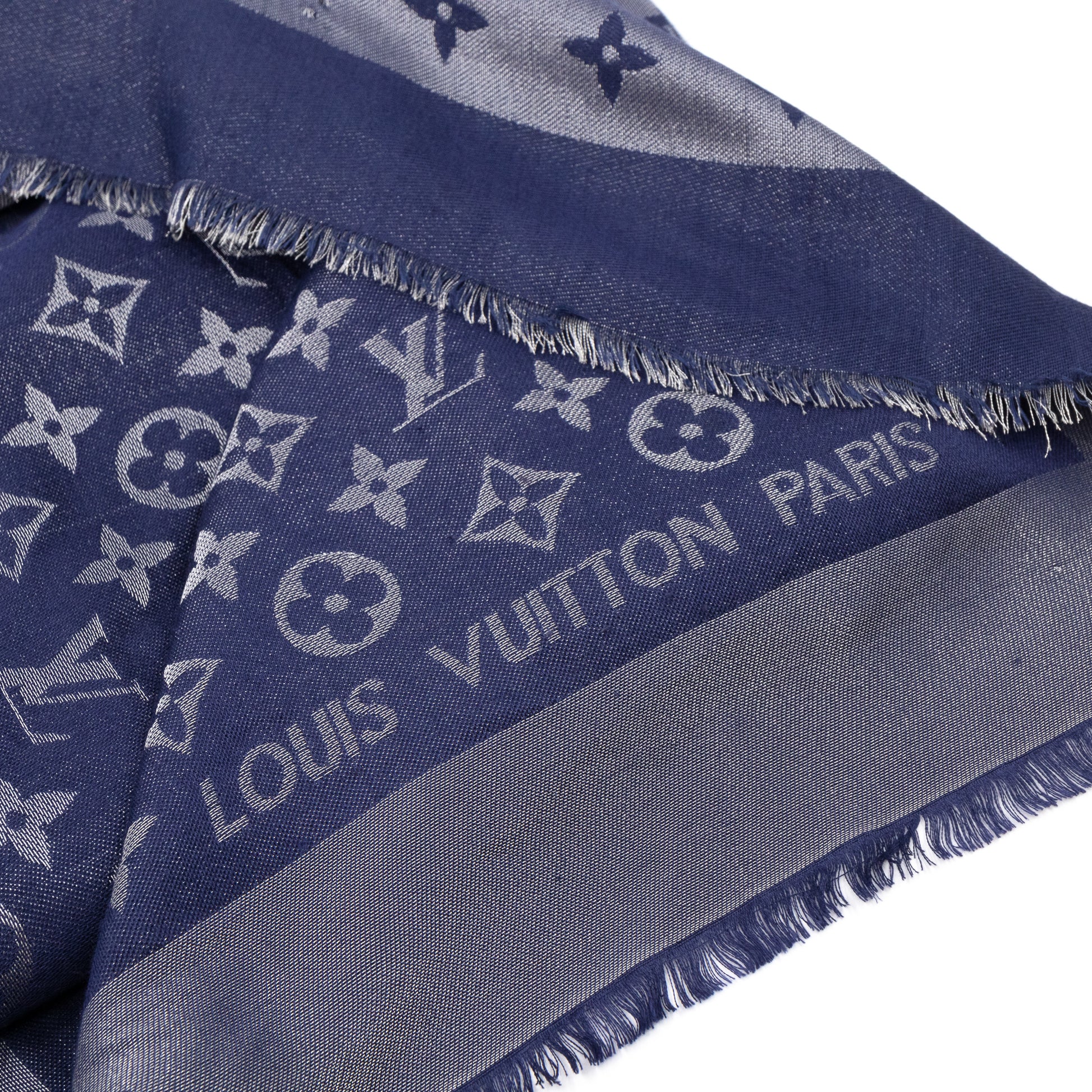 Louis Vuitton Monogram So Shine Blue Shawl - AWL1762