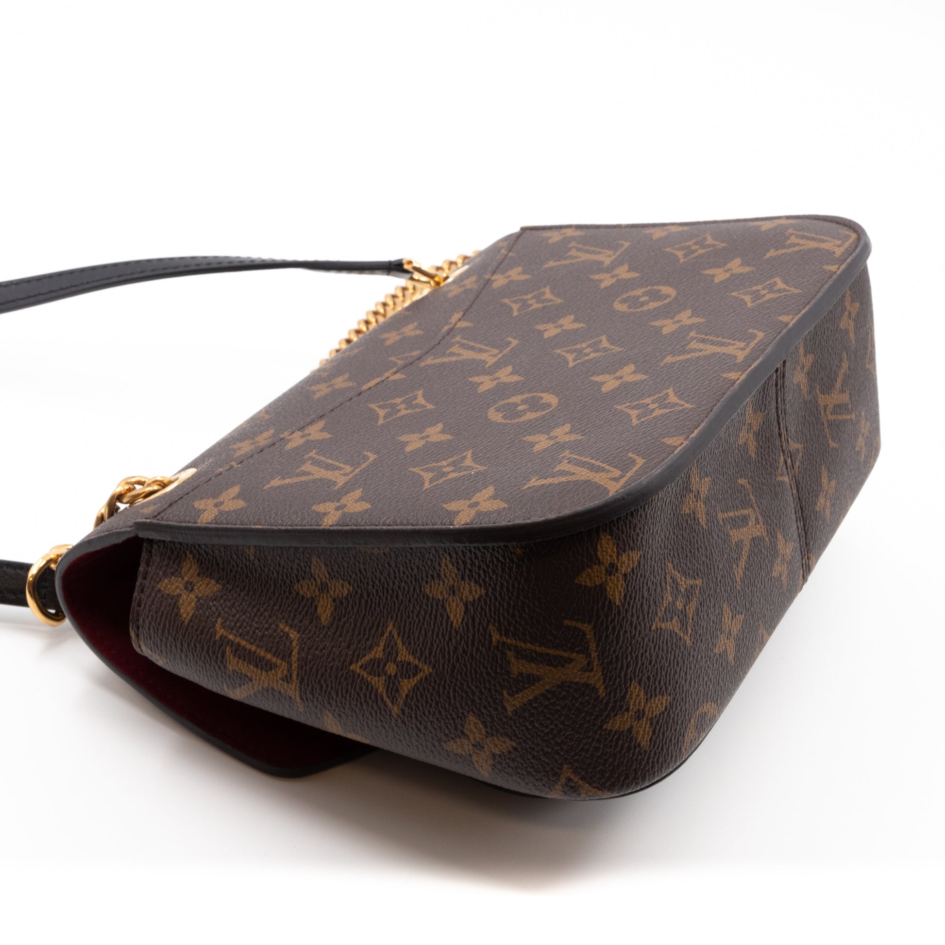 Louis Vuitton Monogram Canvas Passy. Made in France. With dustbag &  paperbag ❤️