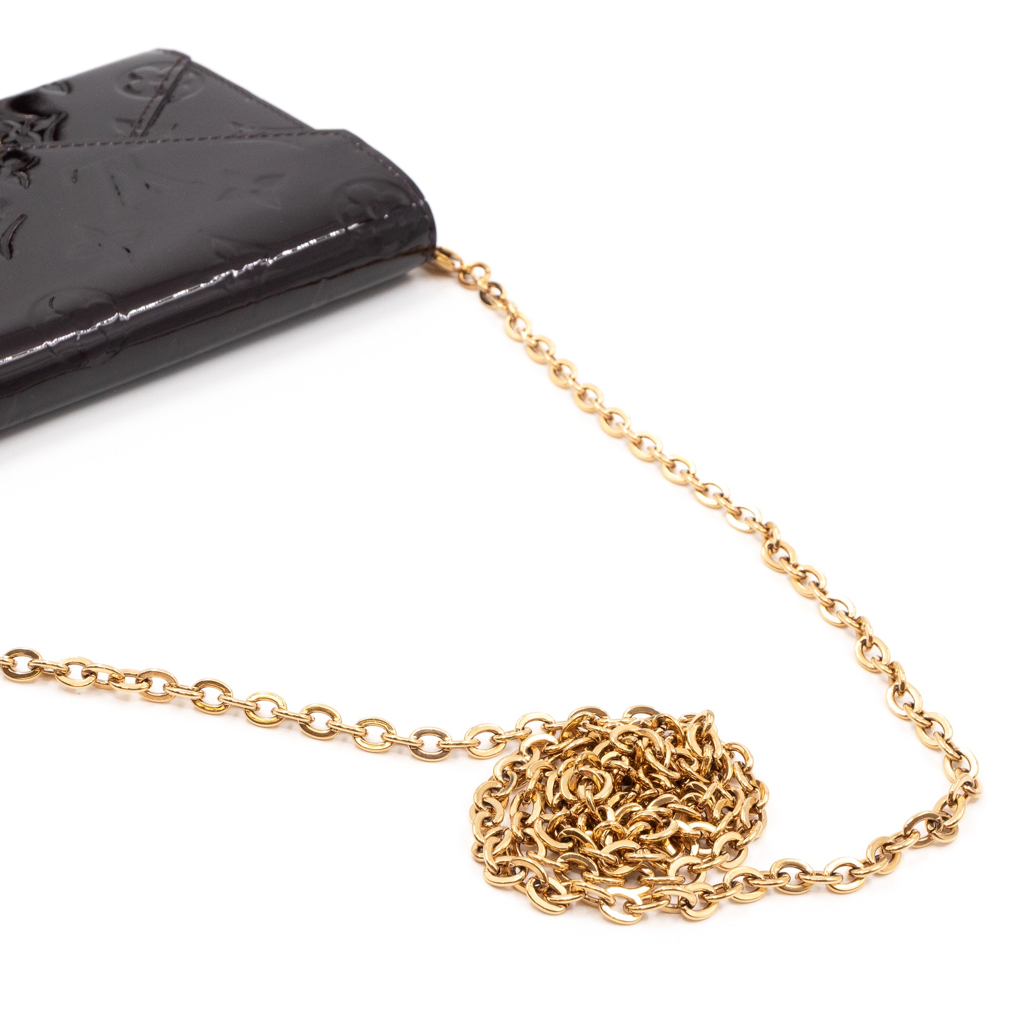 Mira Chain Clutch Vernis	Amarante