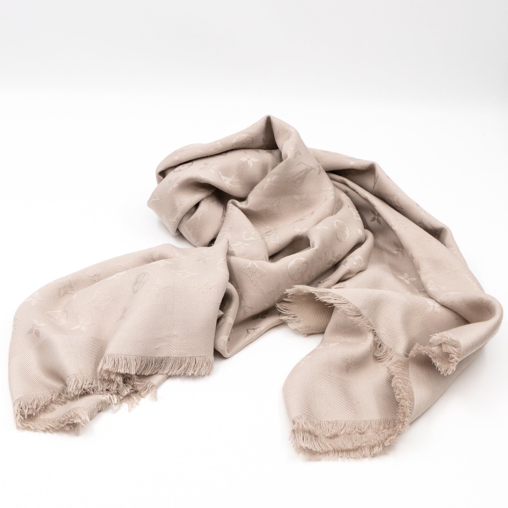 Monogram Shawl Greige