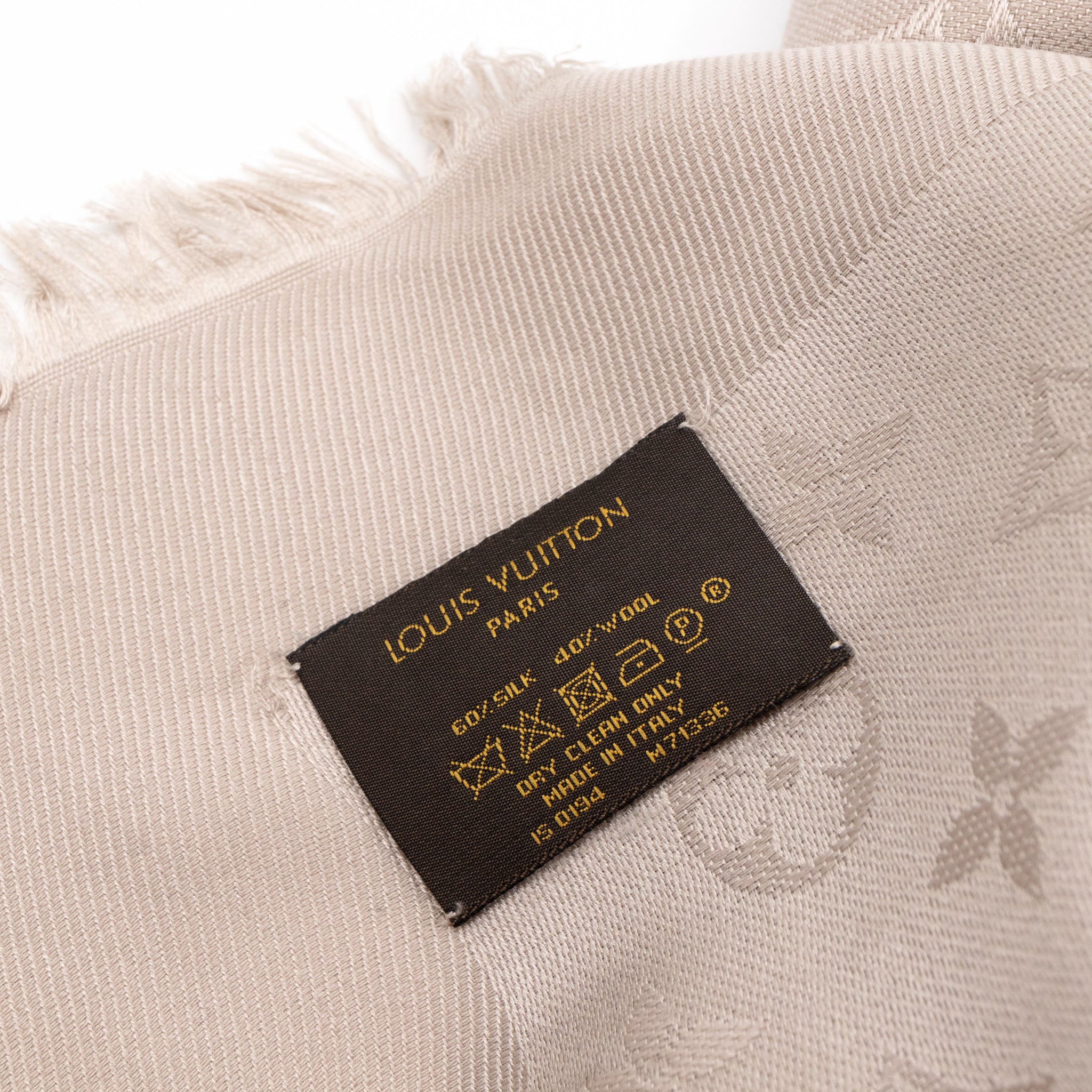 Monogram Shawl Greige