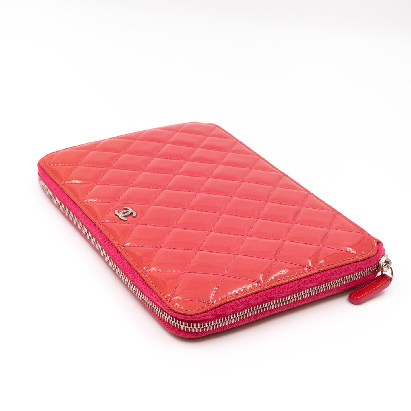 Quilted Zip Organizer Clutch Patent Leather Pink
