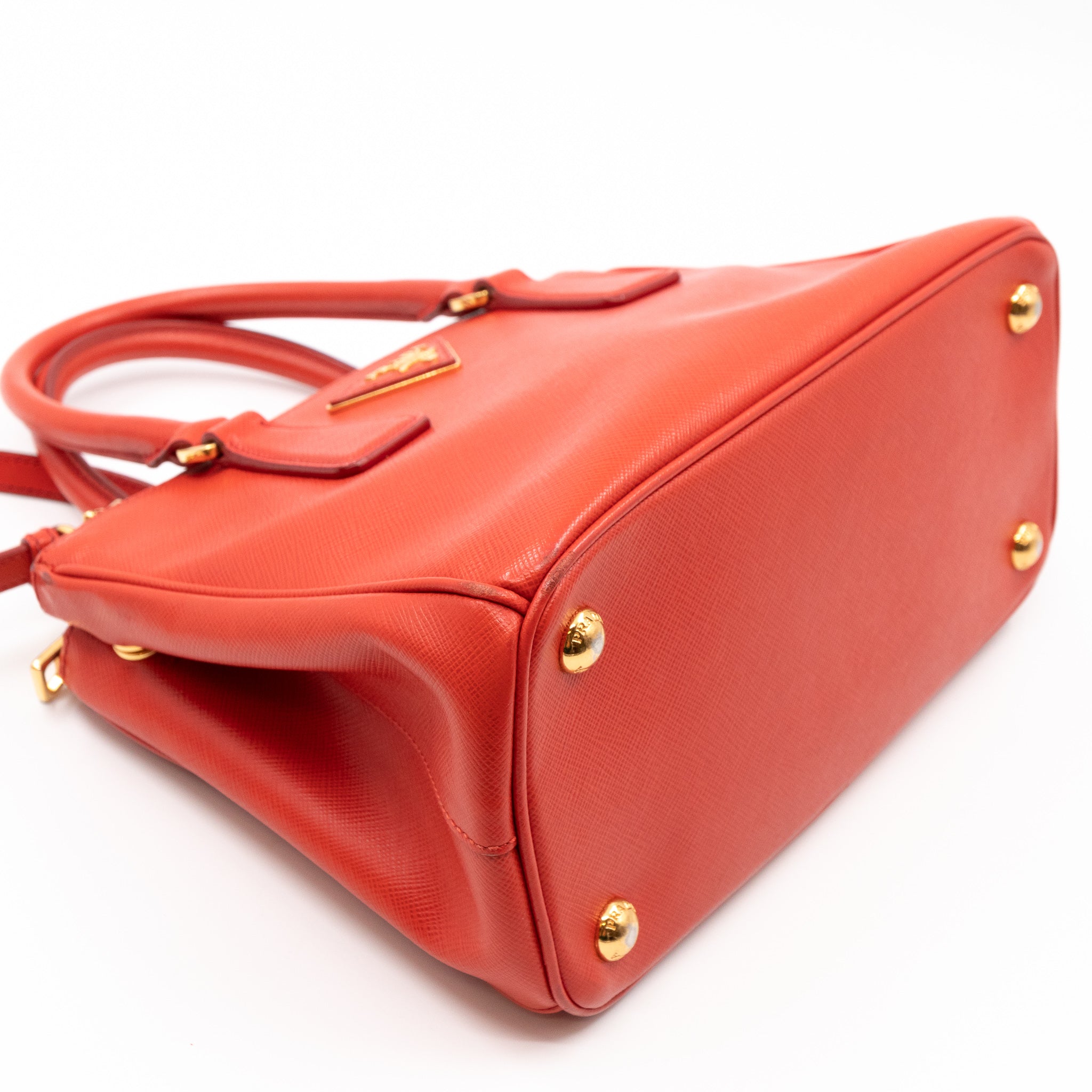 Galleria Small Double Zip Fiery Red Saffiano