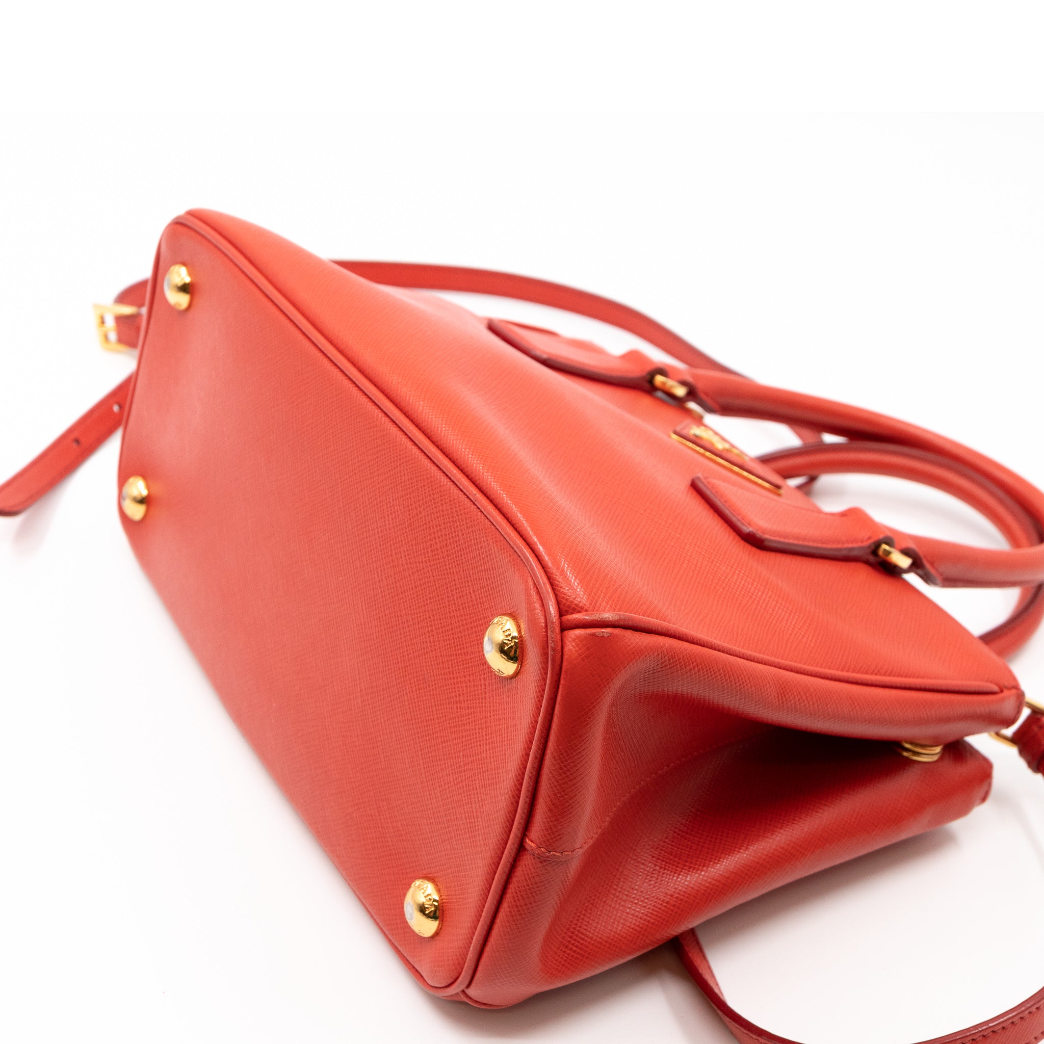 Galleria Small Double Zip Fiery Red Saffiano