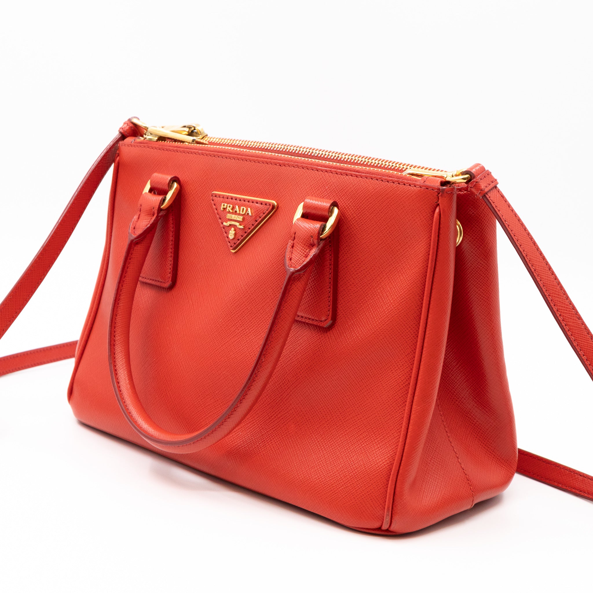 Galleria Small Double Zip Fiery Red Saffiano