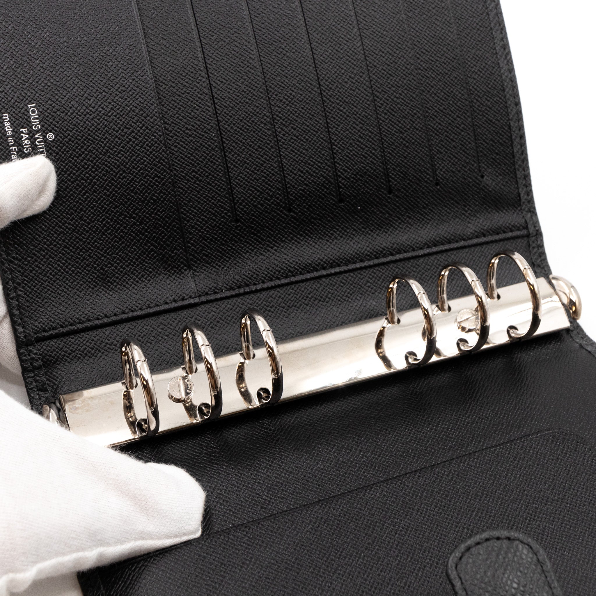 Medium Ring Agenda Cover Taiga Leather Black