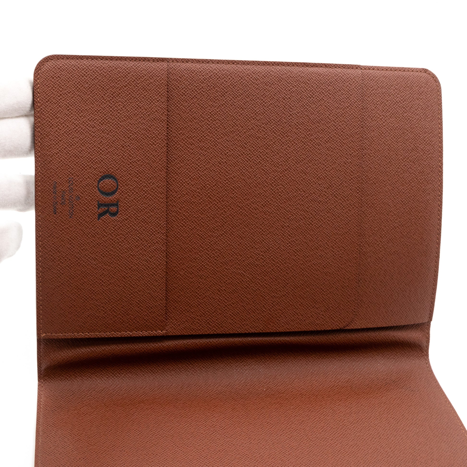Louis Vuitton Desk Agenda cover - Good or Bag