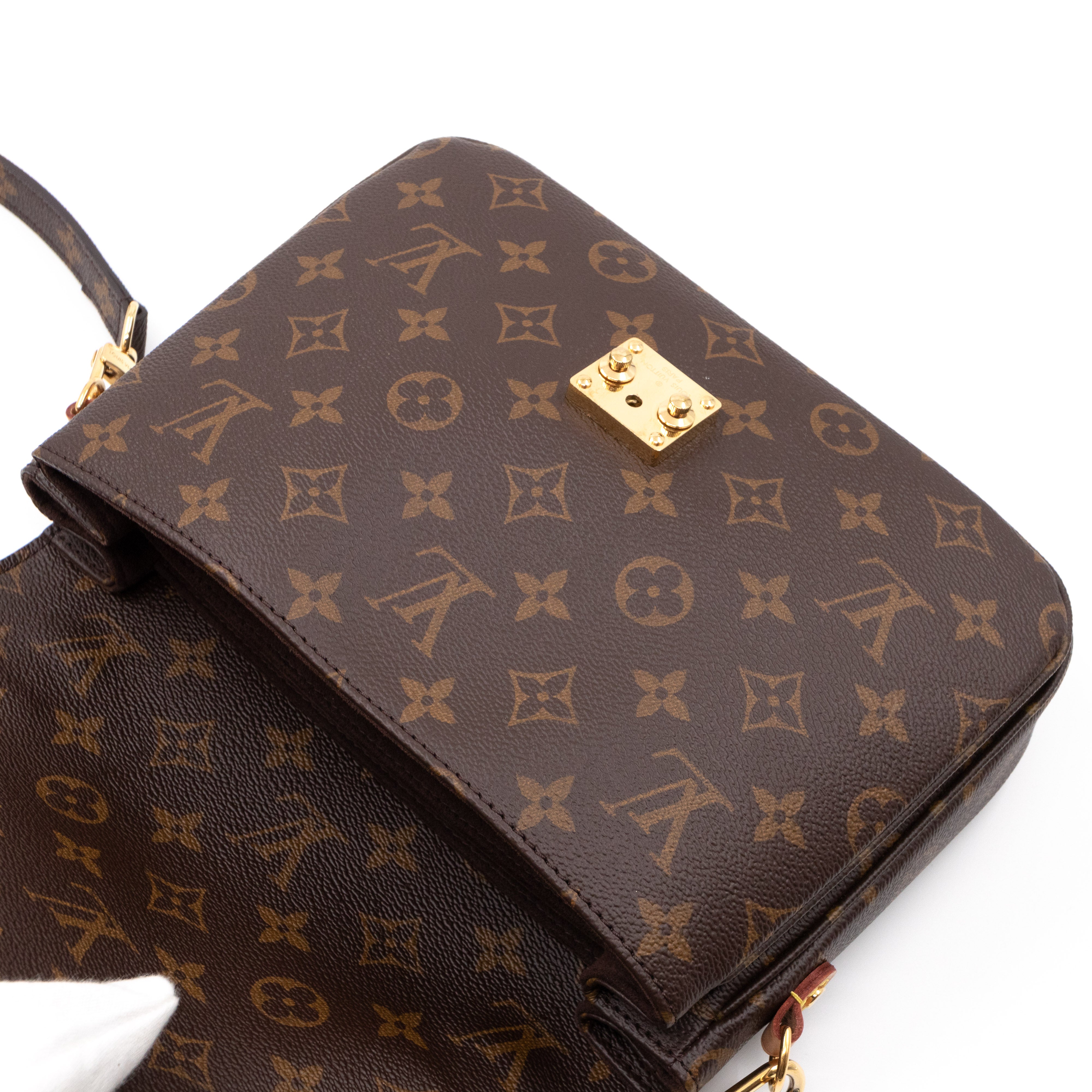 Pochette Metis Monogram