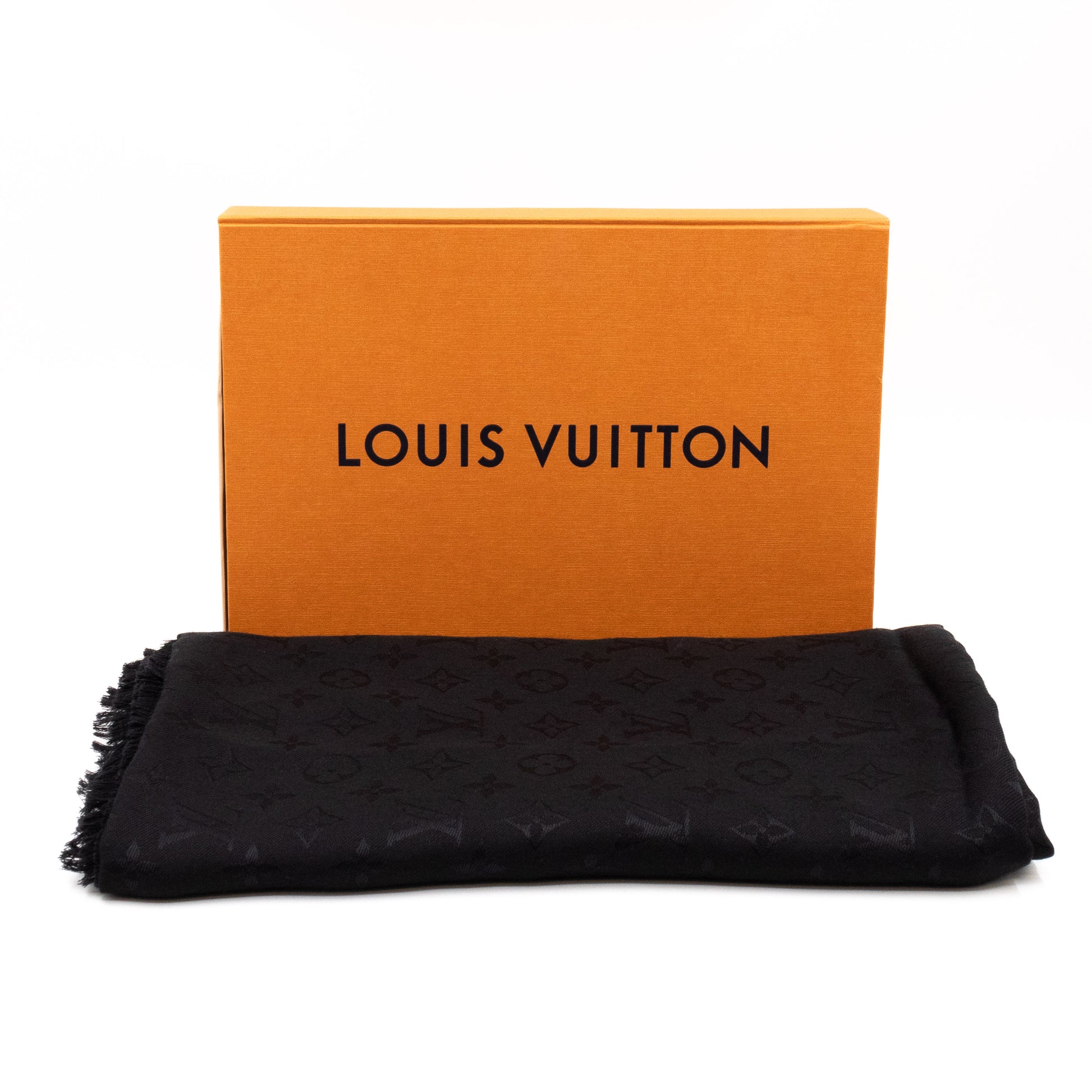 Naistele, LOUIS VUITTON Classic Monogram Shawl, p