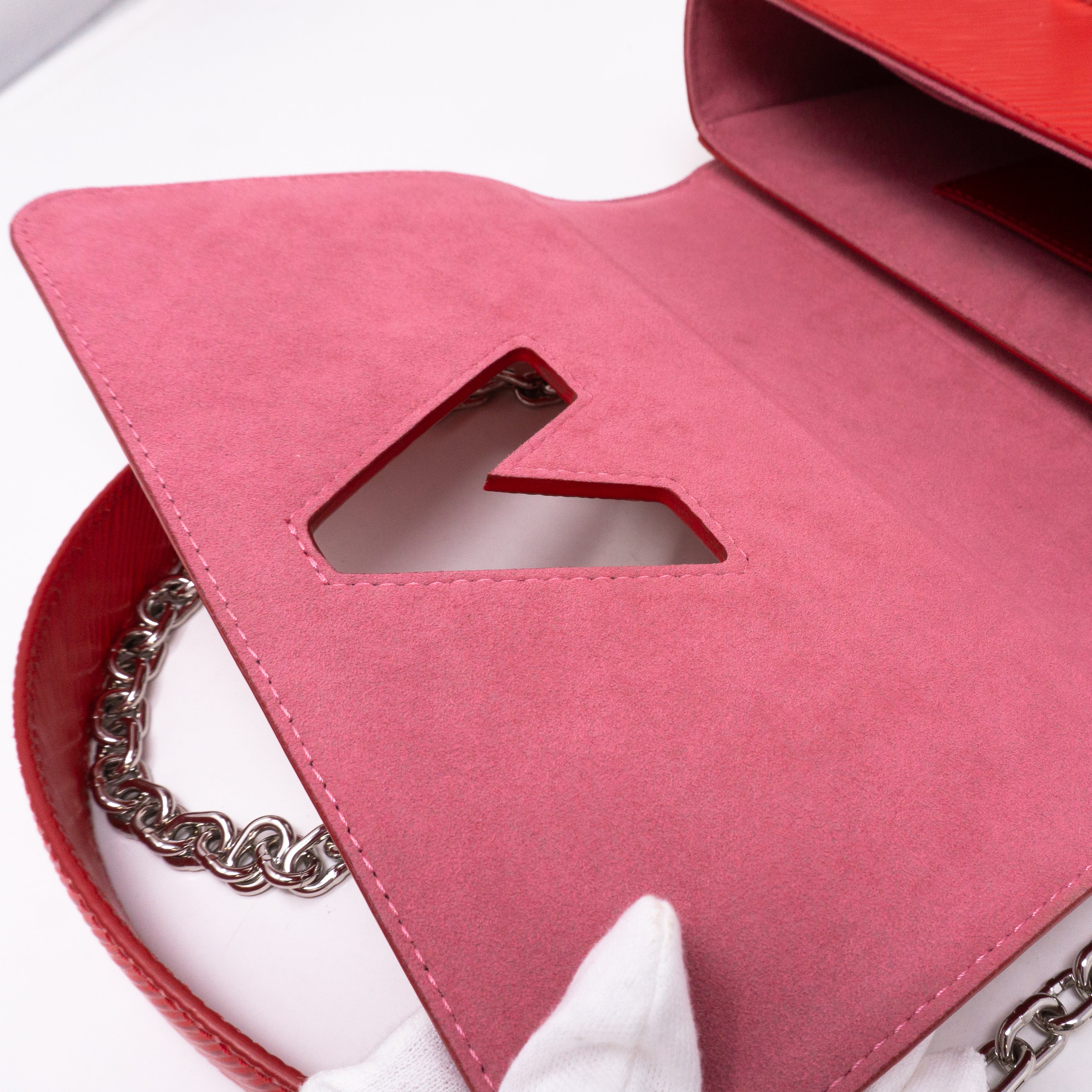 Twist MM Epi Leather Coquelicot Red