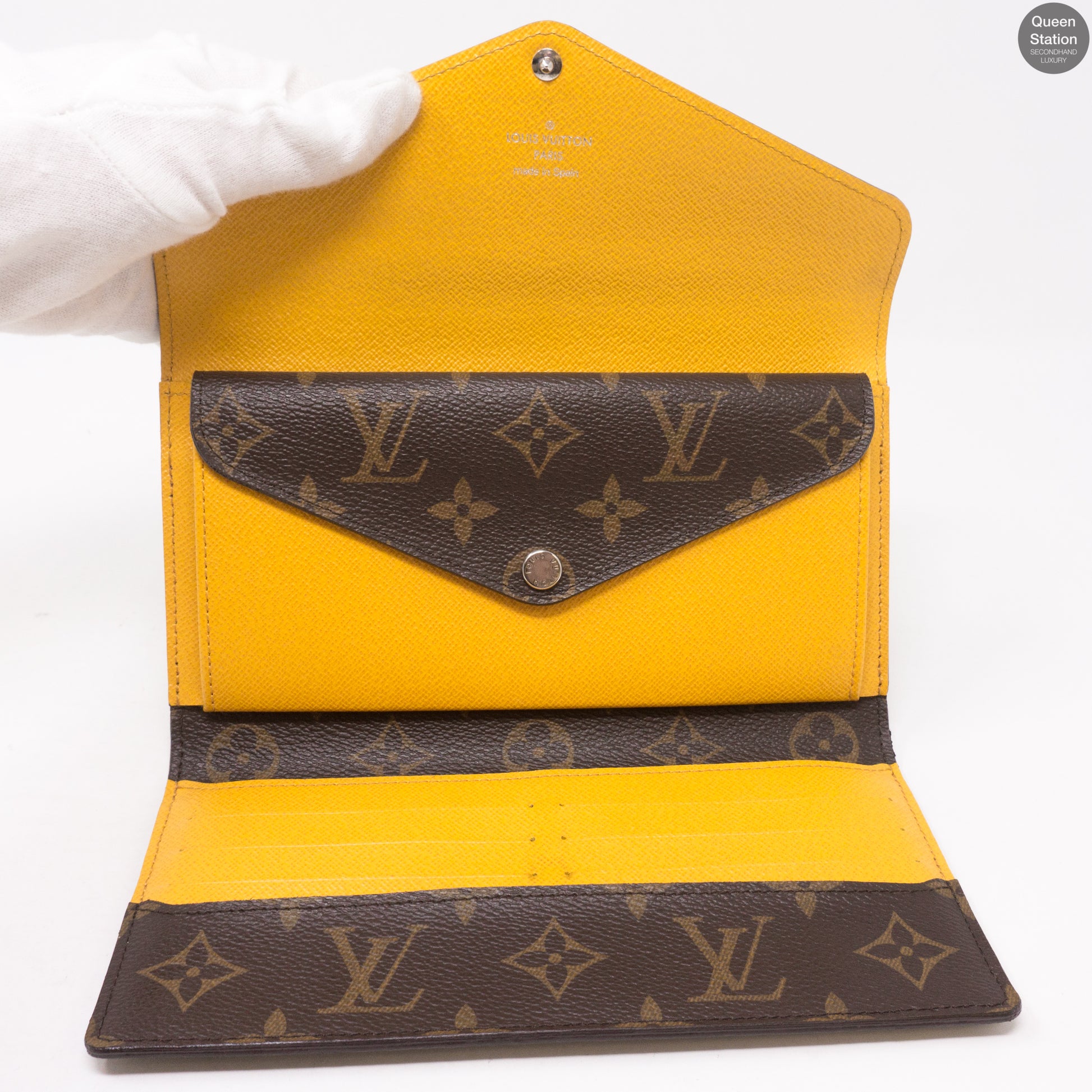 Louis Vuitton Brown Monogram Epi Marie Lou Wallet Cloth ref.784390 - Joli  Closet