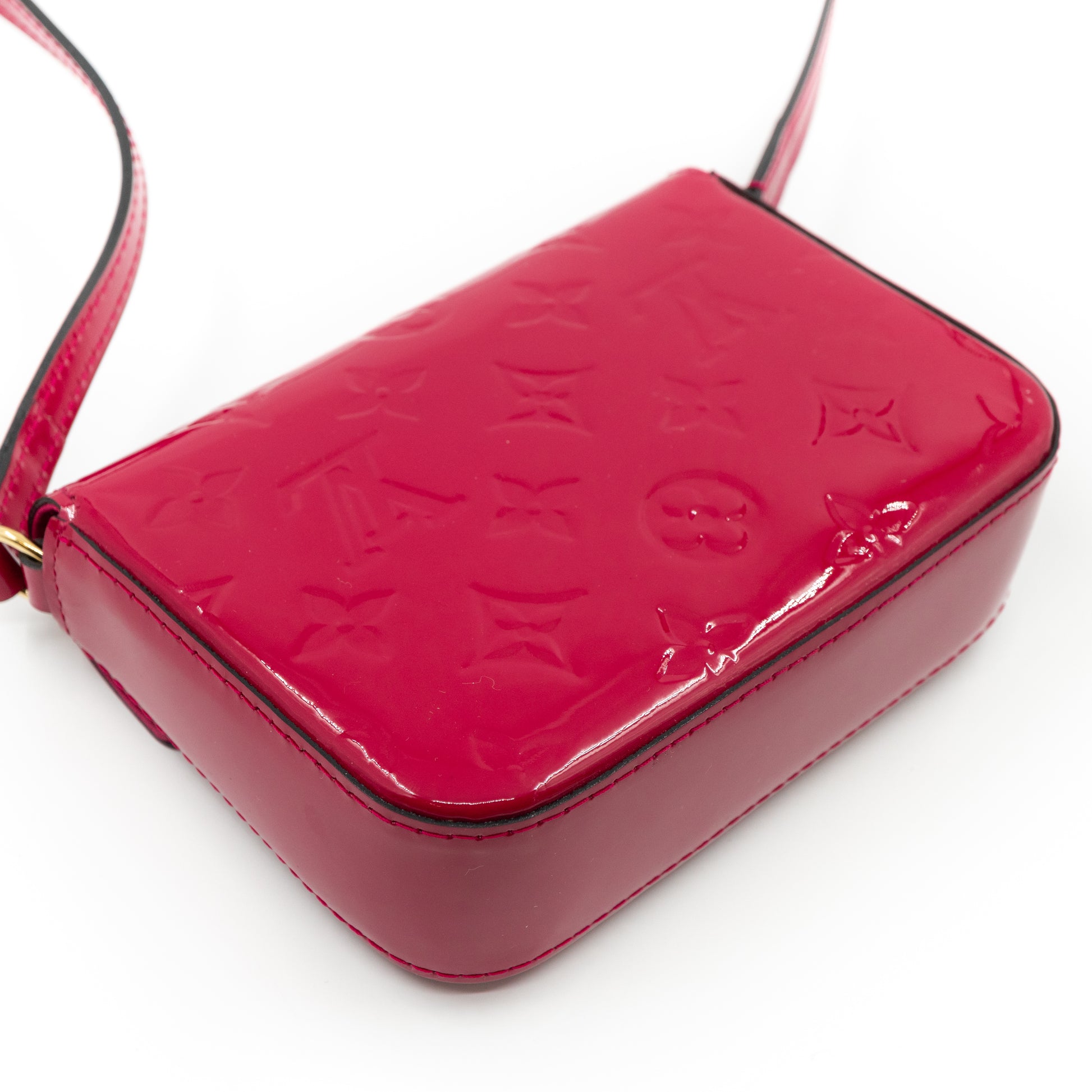 Louis Vuitton Crossbody Sac Lucie Monogram Vernis Mini Rose Indien in  Patent Leather with Brass - US